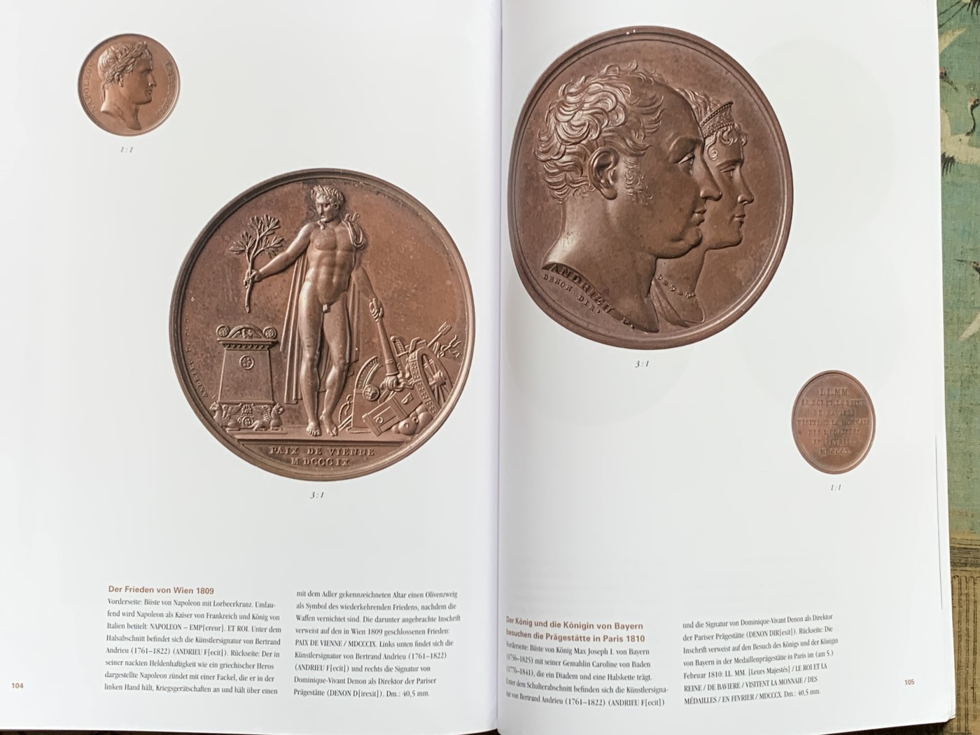 《竞宝斋》第205场-周日，周一 2场 (全场包邮) 拿破仑章图册，精美大图全彩印