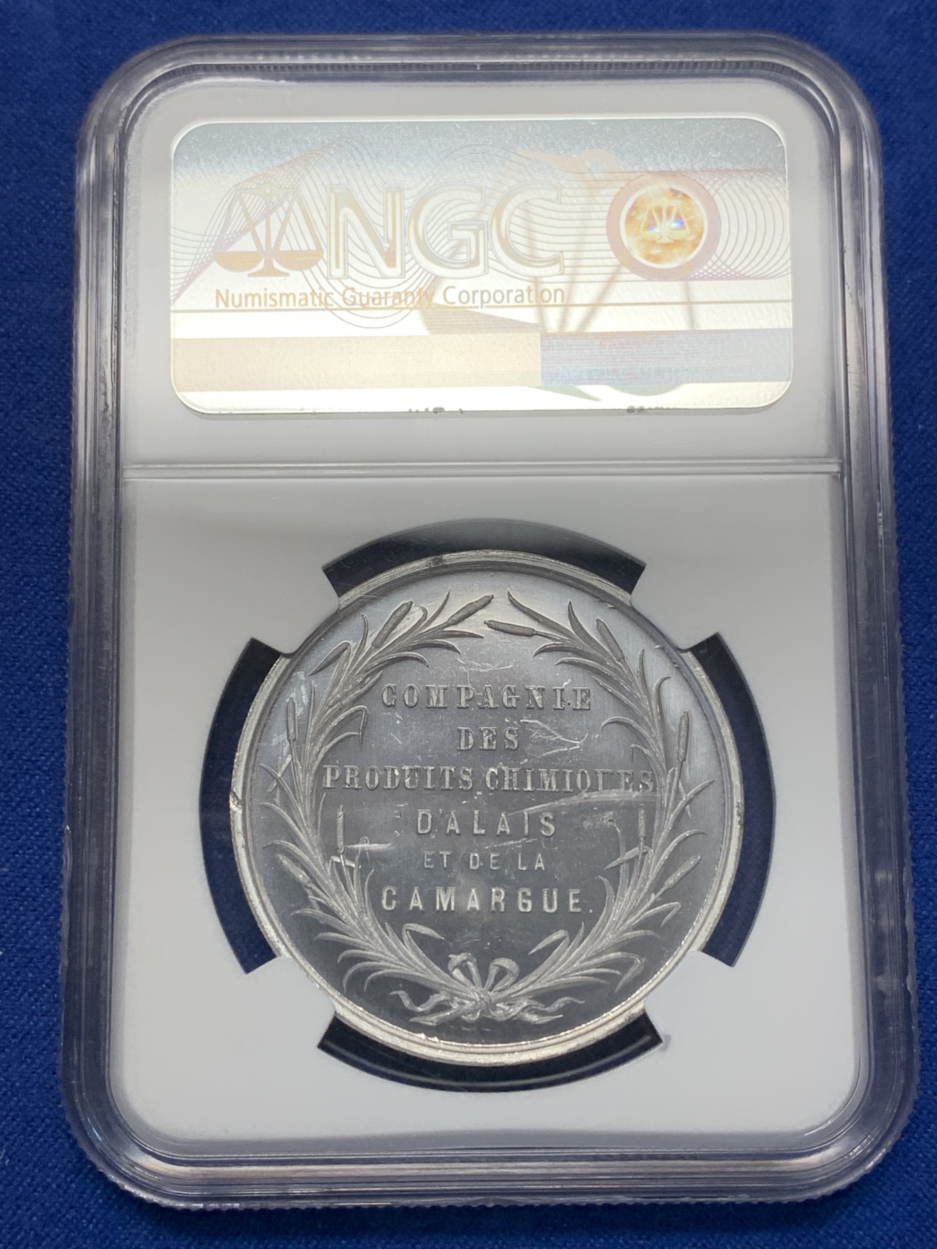 《竞宝斋》第205场-周日，周一 2场 (全场包邮) NGC-MS63/64/64 法国 十九世纪 Alais-Camargue贸易公司银铝铜章三枚 设计漂亮 银章五彩