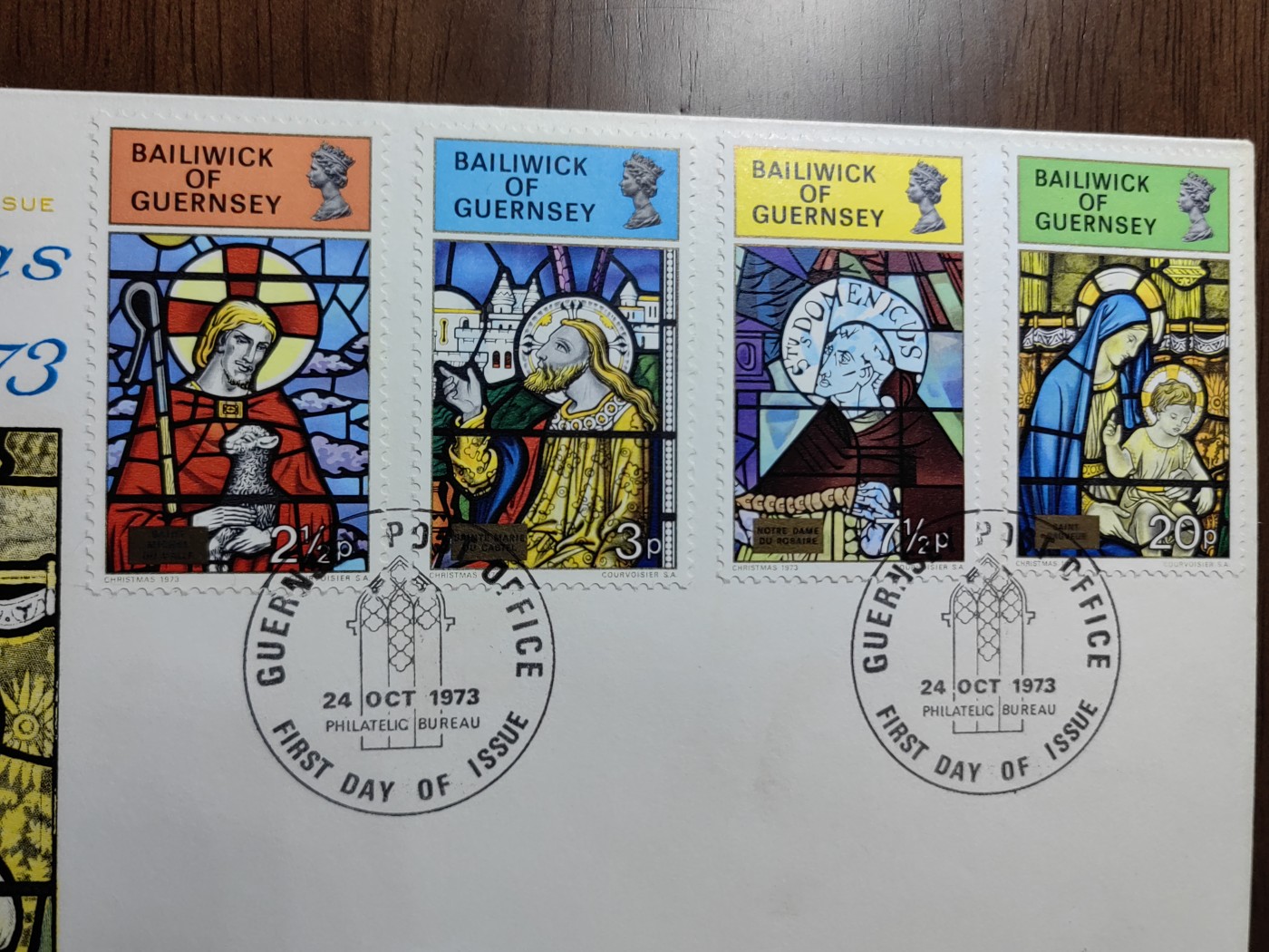 外国邮品精品专场（秒杀）第①③场 格恩济岛1973年圣诞节-教堂窗饰画4枚全