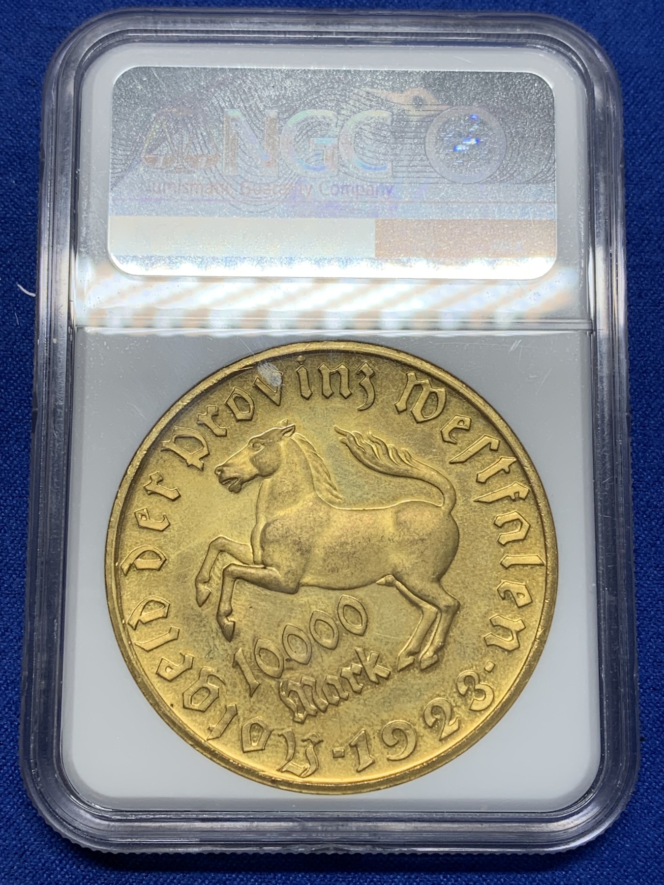 《竞宝斋》第205场-周日，周一 2场 (全场包邮) NGC MS64 德国1923年威斯特法伦10000马克大马币，高分金光，镀金完整