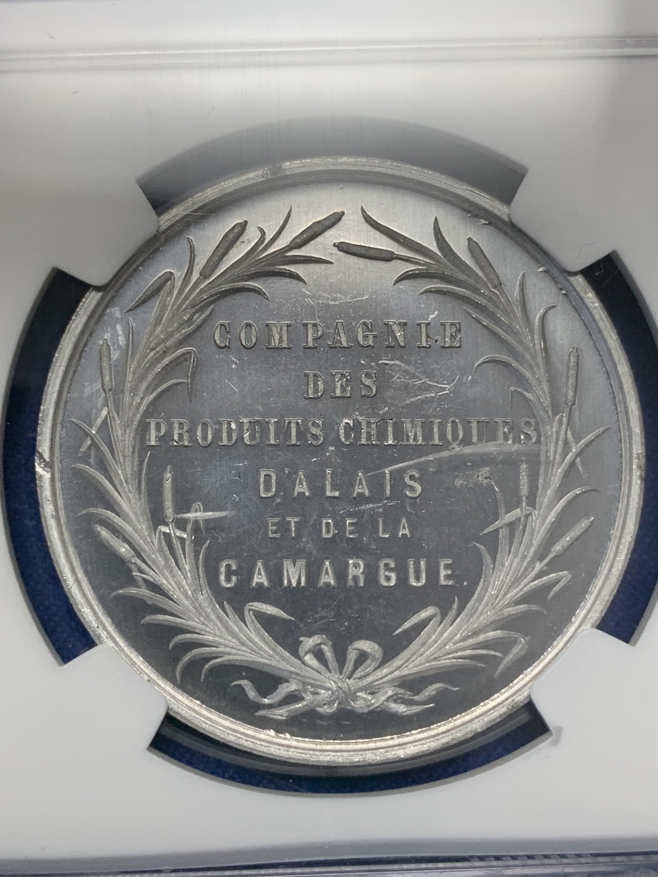 《竞宝斋》第205场-周日，周一 2场 (全场包邮) NGC-MS63/64/64 法国 十九世纪 Alais-Camargue贸易公司银铝铜章三枚 设计漂亮 银章五彩