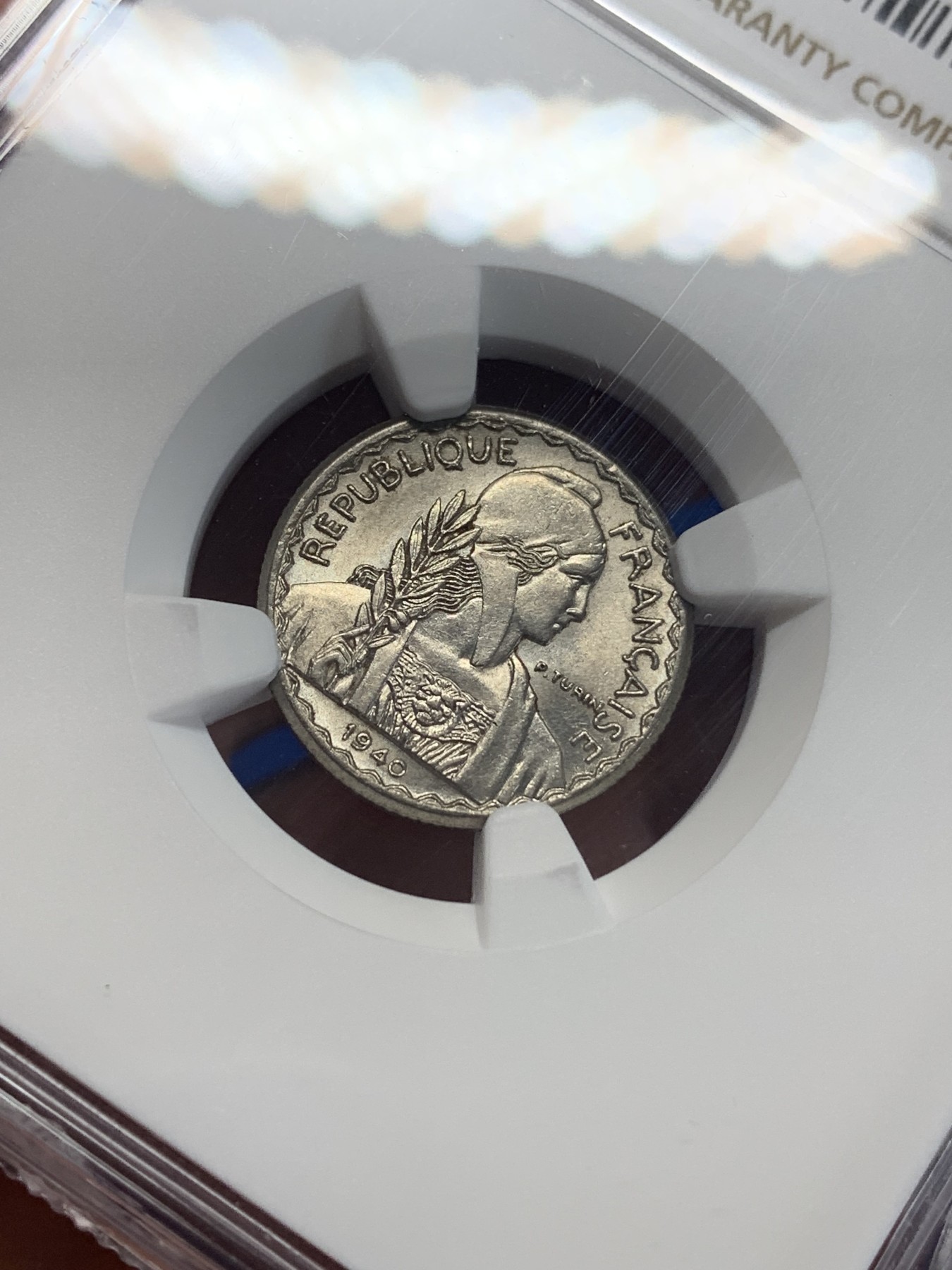 《竞宝斋》第205场-周日，周一 2场 (全场包邮) NGC MS64 法属印支 1940年 10分 高分辅币