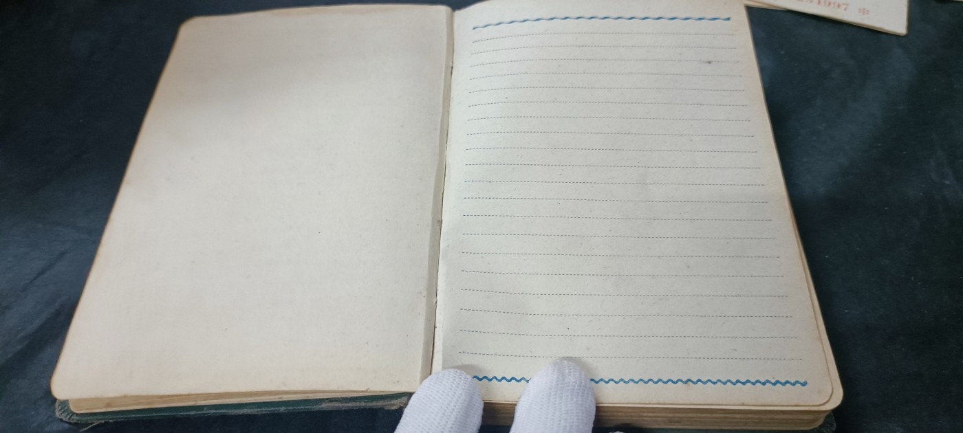 天字一号精品书章拍卖！ 慰问一套