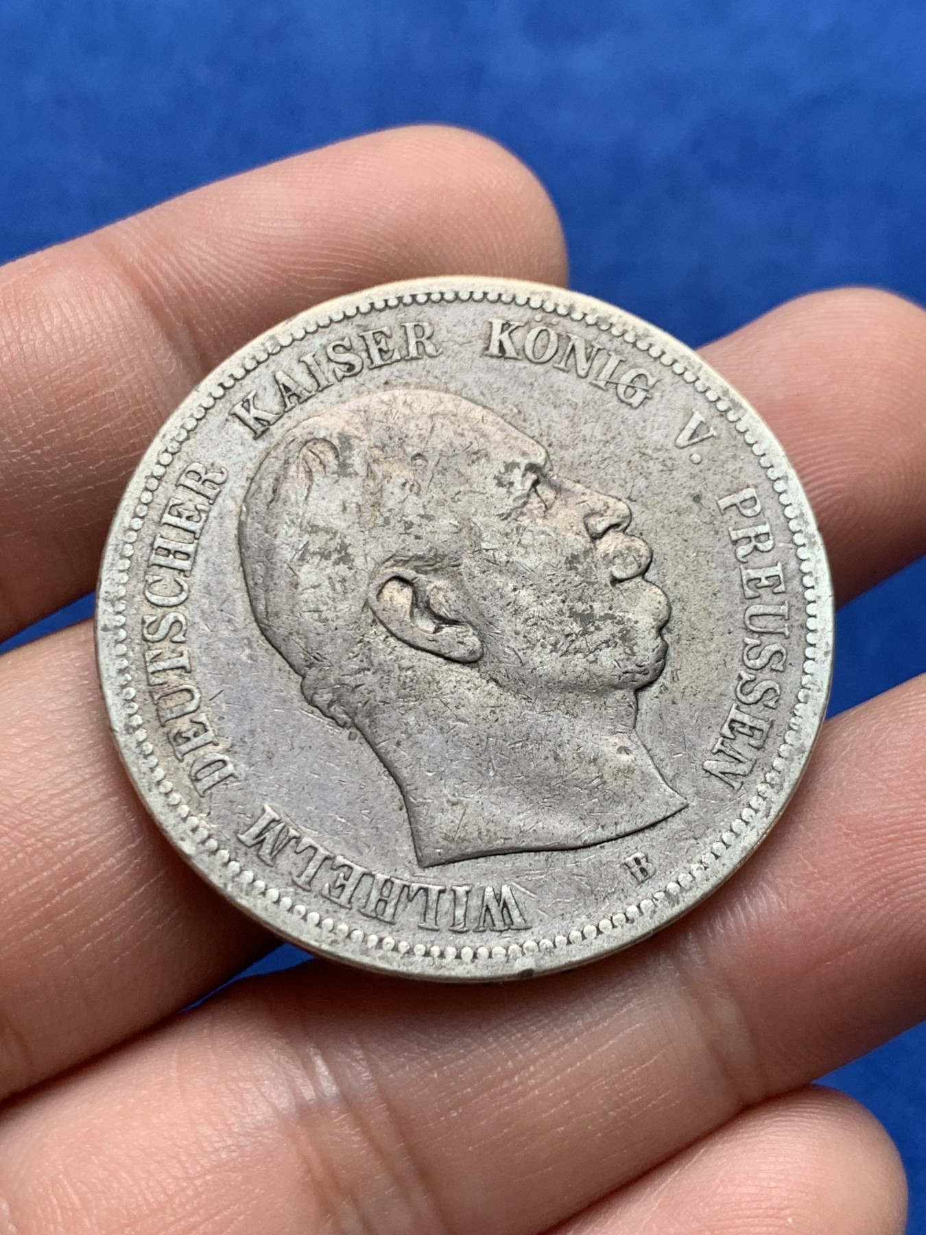 《竞宝斋》第205场-周日，周一 2场 (全场包邮) 1876年德国普鲁士威廉一世短翅5马克银币，老包浆