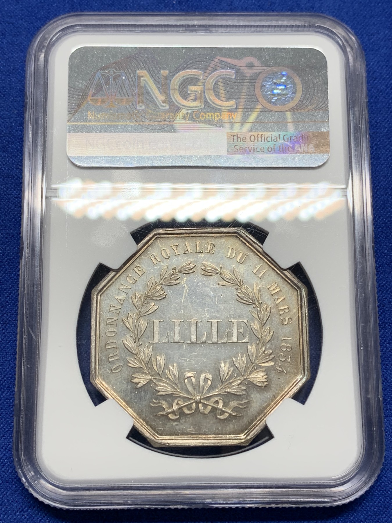 《竞宝斋》第205场-周日，周一 2场 (全场包邮) NGC-MS62 1860年法国里昂储蓄基金八角银质代币，丰饶号角边铭，24克左右的大个头，金色包浆