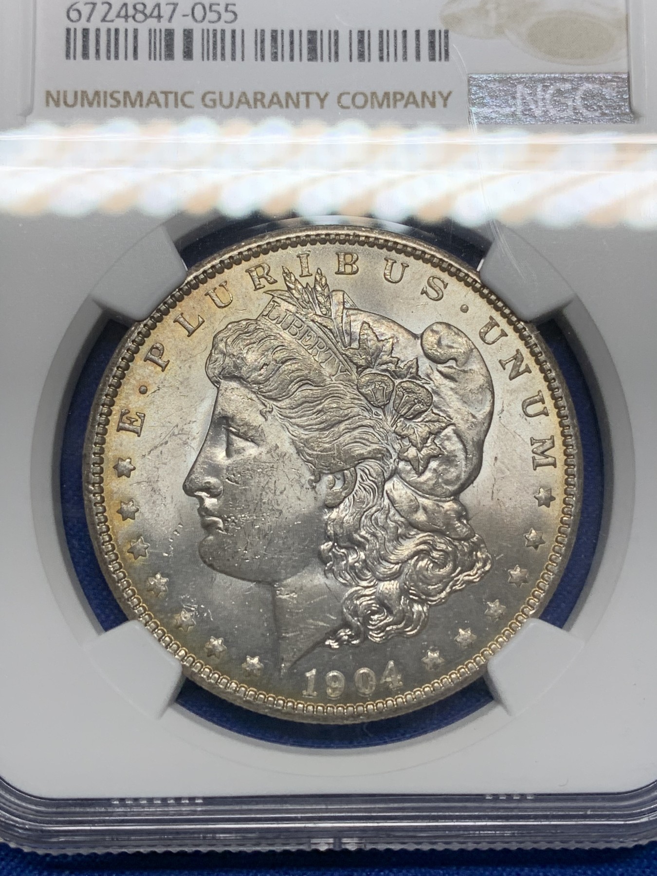 《竞宝斋》第205场-周日，周一 2场 (全场包邮) NGC MS62 美国1904年摩根1美元银币 光度好 感觉低评了