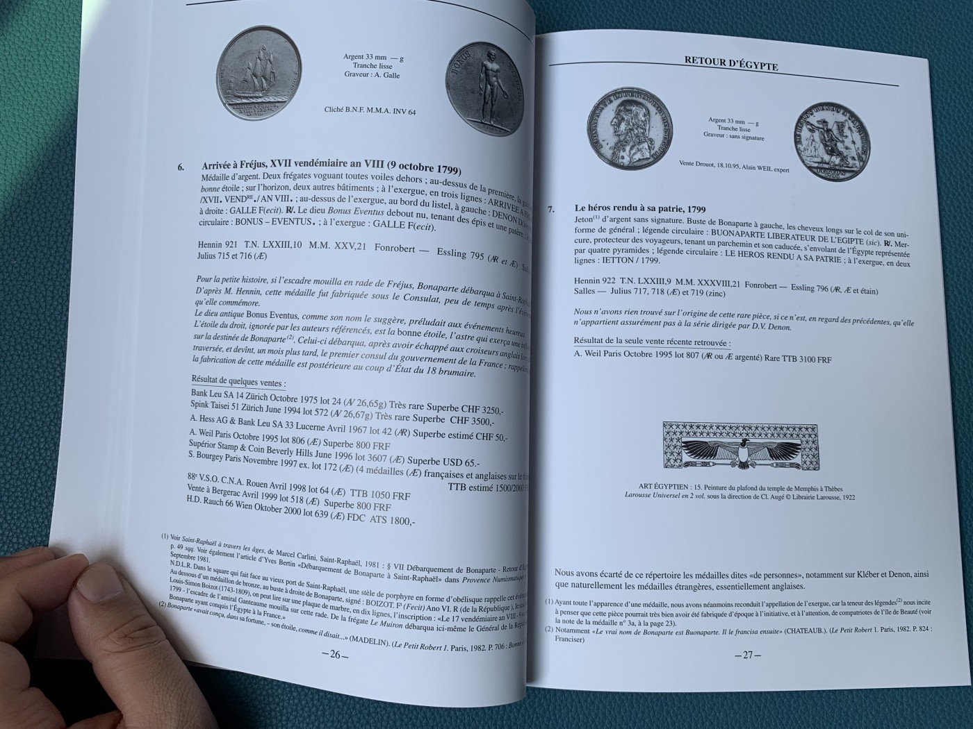 《竞宝斋》第205场-周日，周一 2场 (全场包邮) 拿破仑占领埃及时期币章目录，全新塑封 大开本