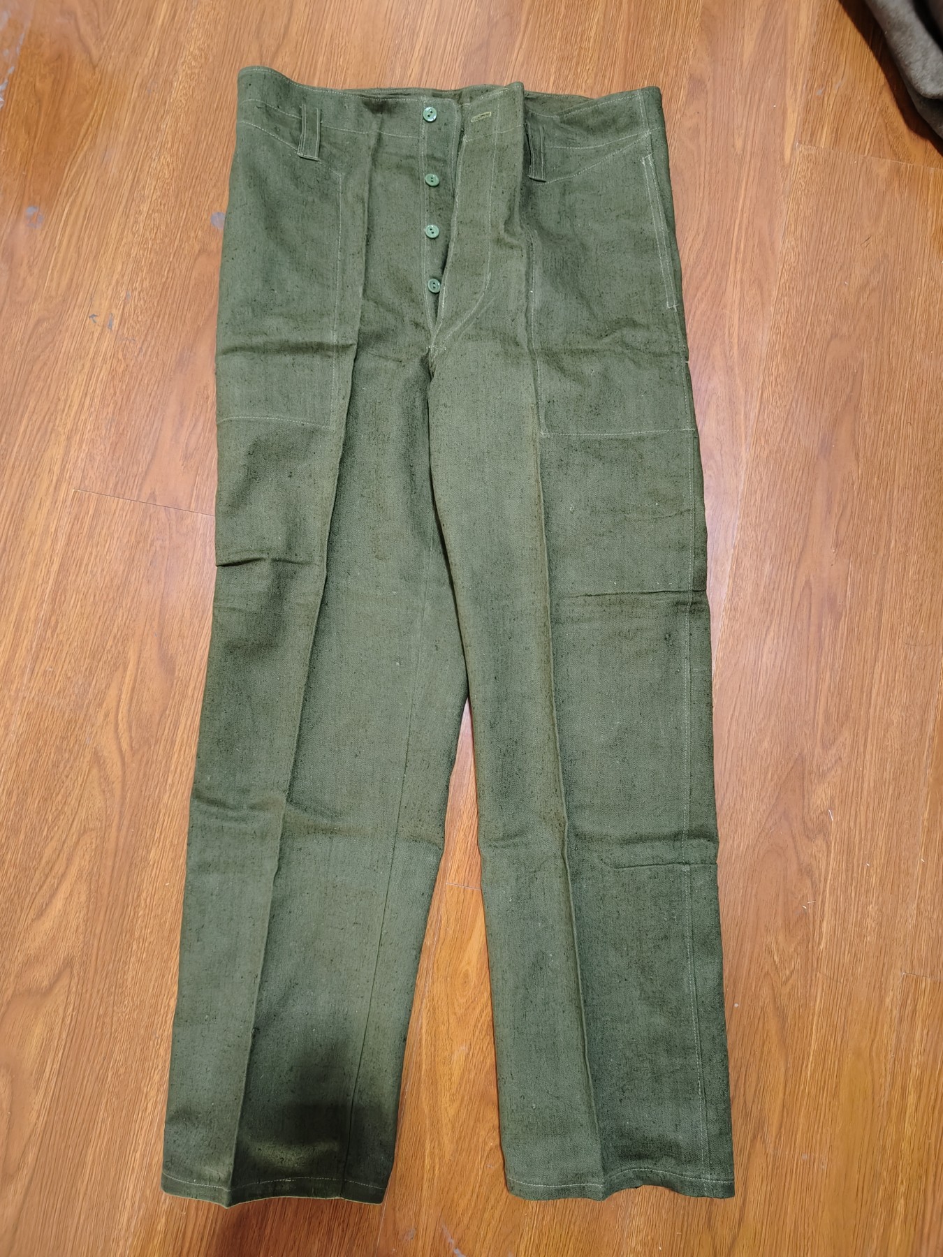 全场0元起拍 第99期 咸鱼国勋章拍卖专场 10月15日（周日）下午6：00开始 原品库存 日本战时 国民服裤子 腰围88 裤长98