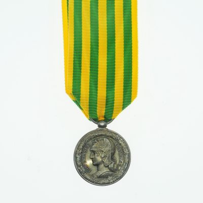 勋章奖章交易所2023.10.14拍卖 - 法国远征东京（中法战争）奖章，银质，海军7地名版
