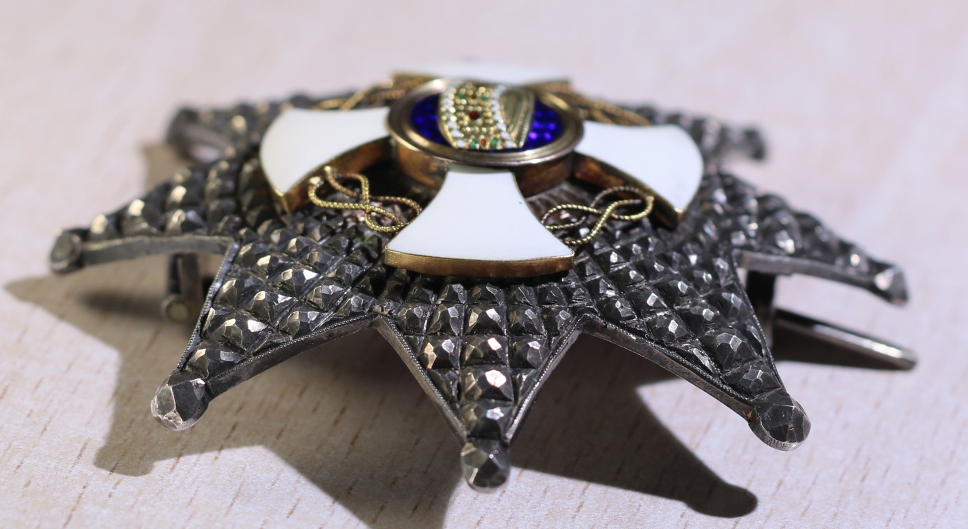 大猫徽章拍卖第234期  意大利王冠勋章 星章 好品