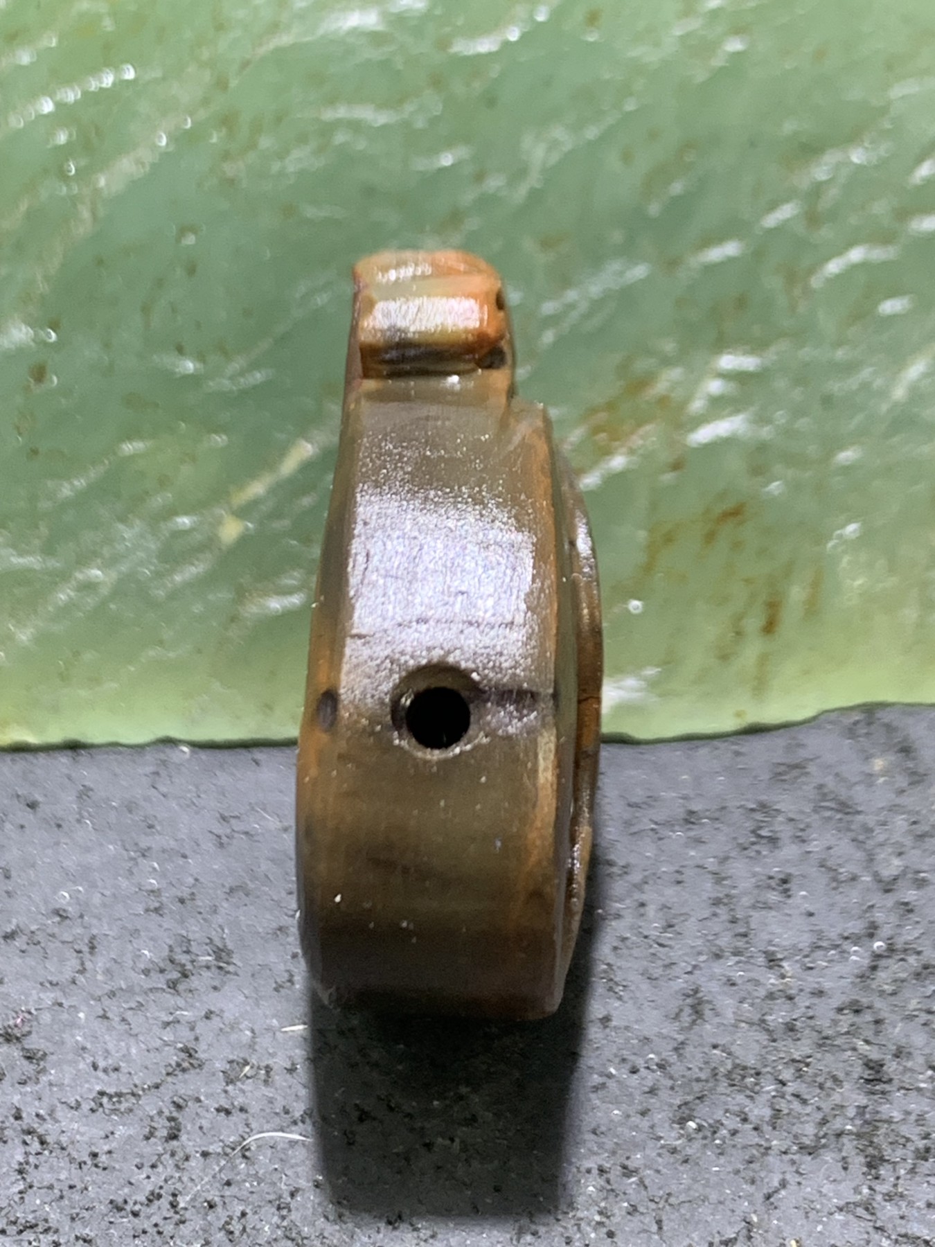 精美亚光战国红玛瑙手工俏色巧雕太极阴阳鱼一体佛头三通一个