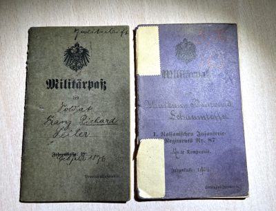 大猫徽章拍卖第234期  - 一战德国士兵证两本 左侧部分翻译