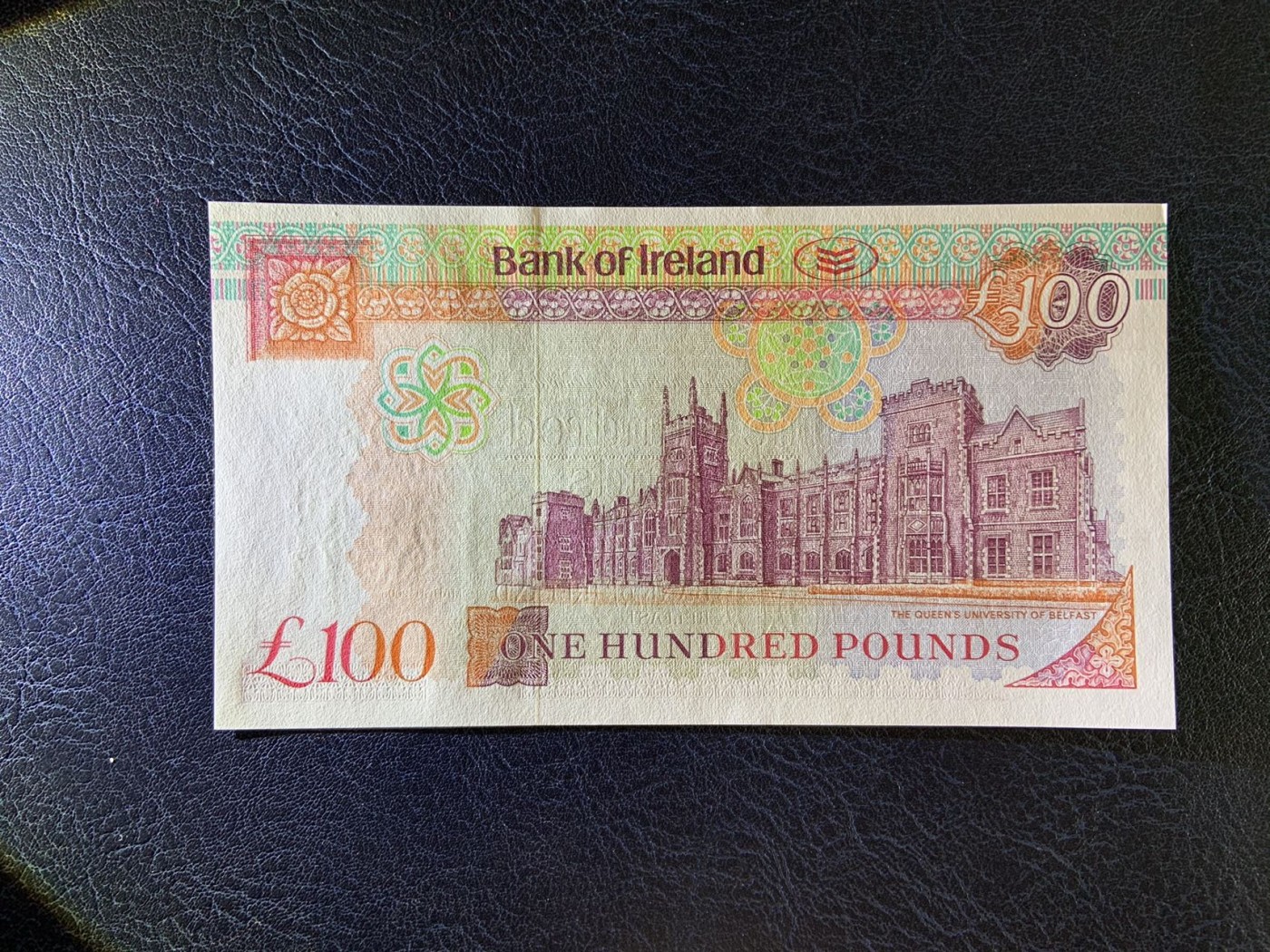 收藏联盟Quantum Auction 第296期拍卖  北爱尔兰2005年100镑 品相UNC 首发A冠 贝尔法斯特女王大学