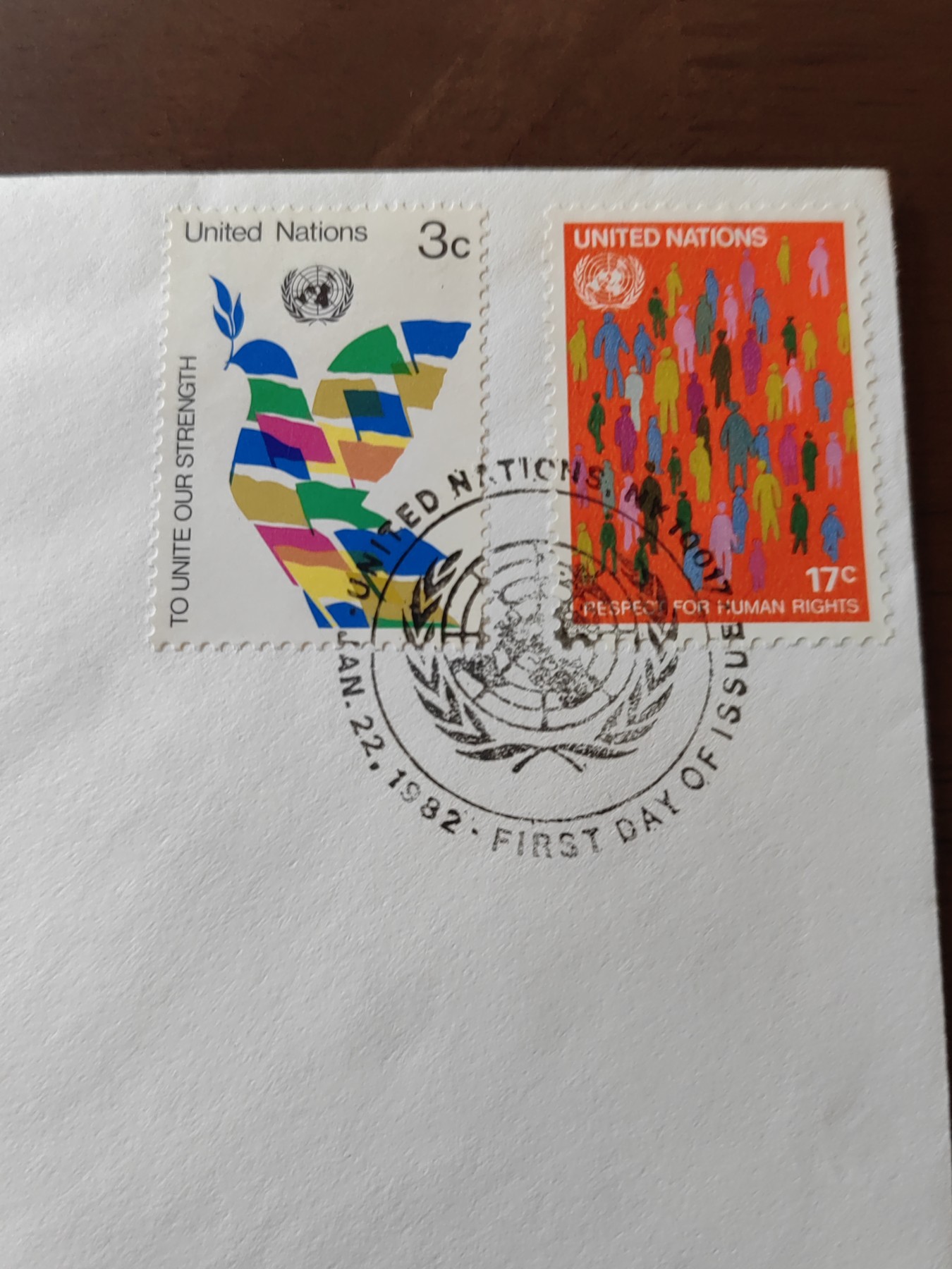 外国邮品精品专场（秒杀）第①⑤场 联合国大楼&伊丽莎白二世纪念邮封2件