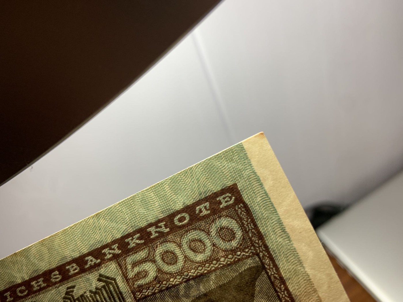 收藏联盟Quantum Auction 第296期拍卖  德国1922年5000马克 品相UNC- 稀少星补号