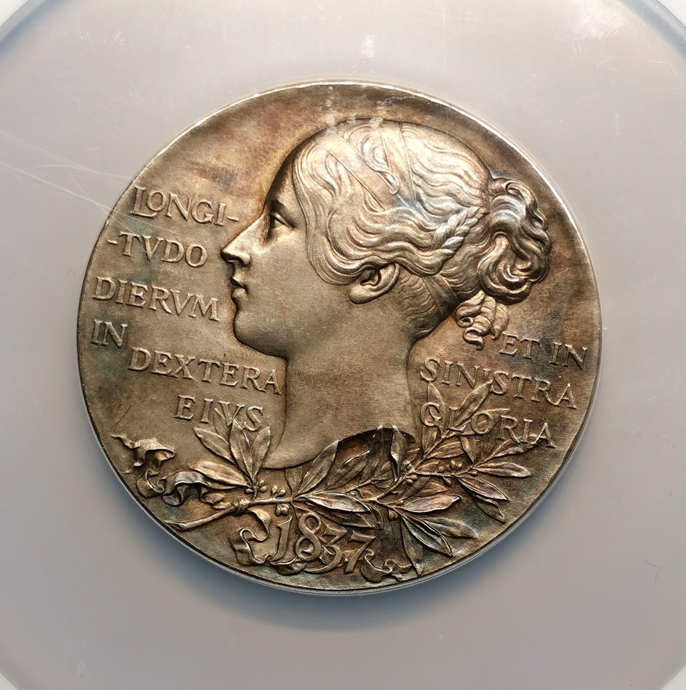 凡希社世界钱币微拍第二百五十期 1897英国维多利亚加冕纪念银章大型NGC-MS63