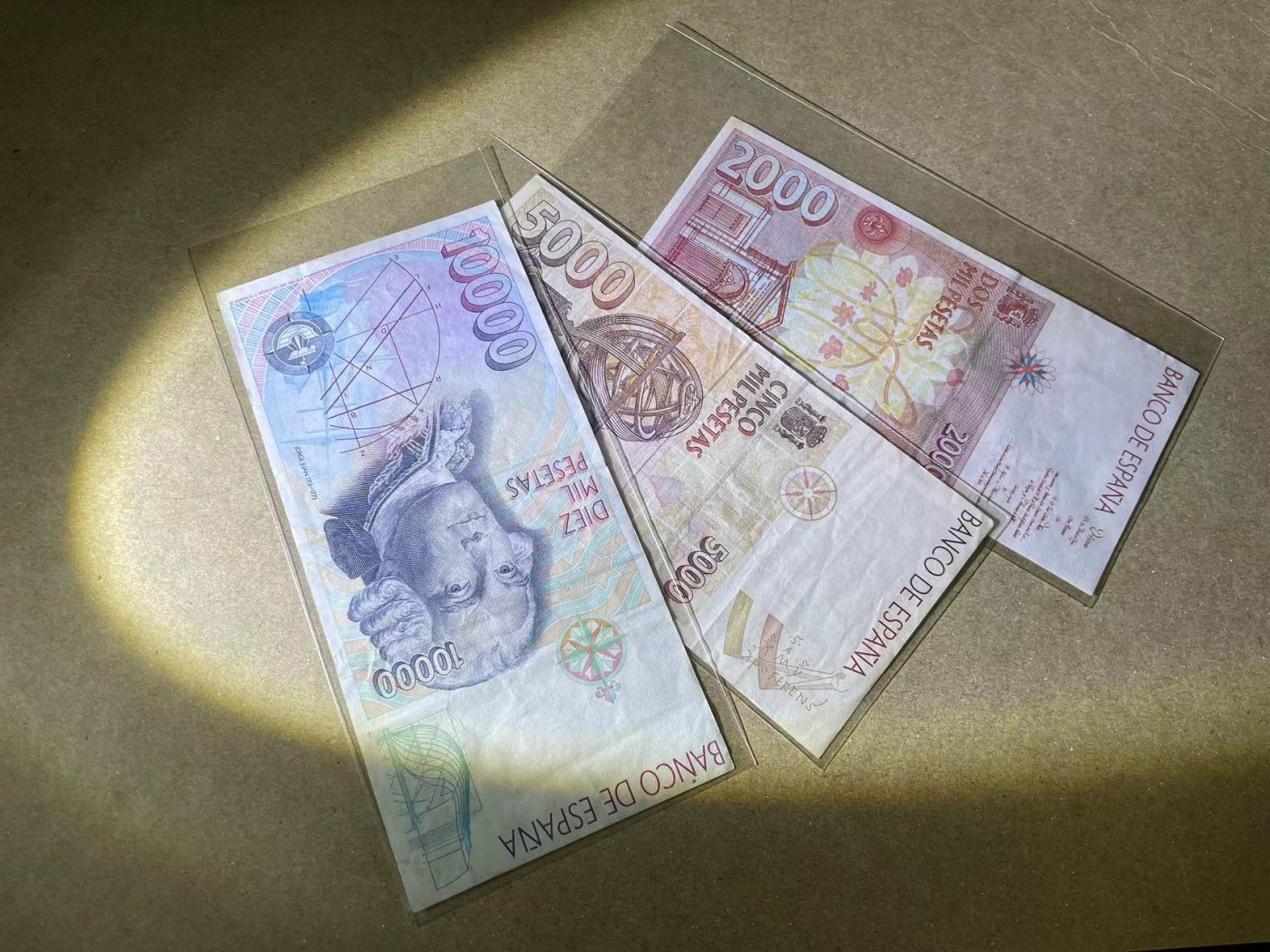 【Blue Auction】✨世界纸币精拍第380期【精】 【一组3张】西班牙 1992年 2000-5000-10000比塞塔 品相如图