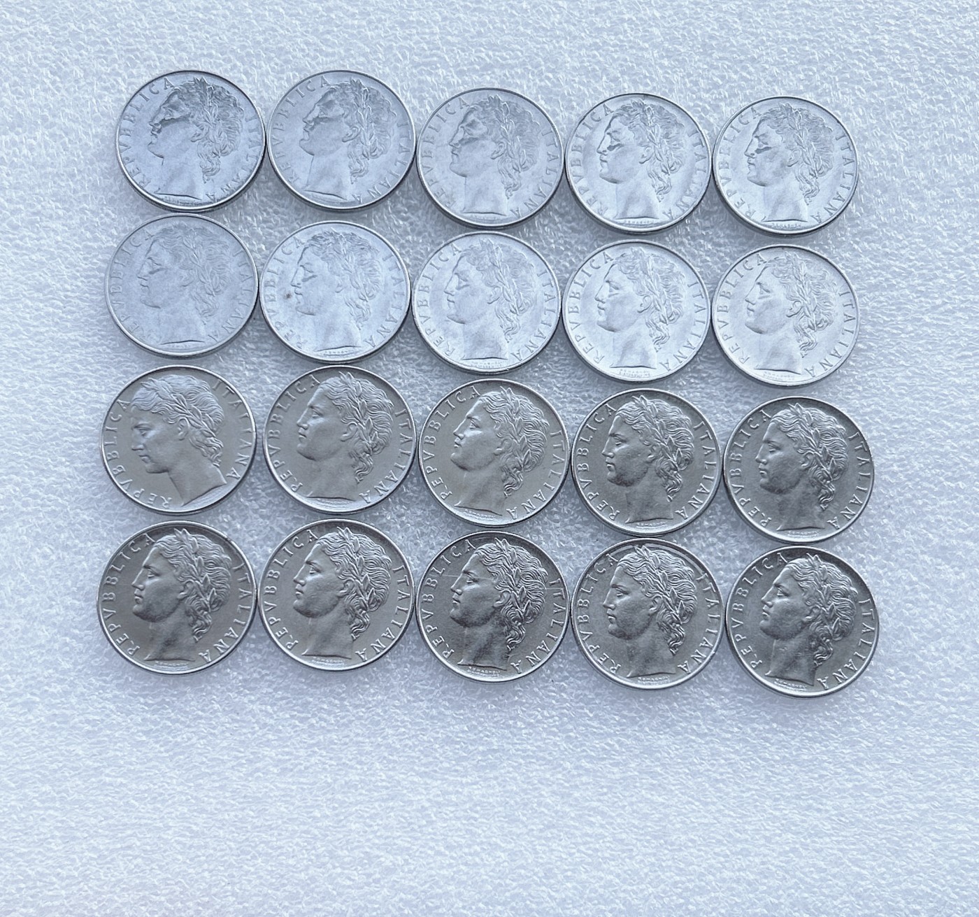 全场一元起拍 世界钱币散币场 第29期 意大利100里拉 种树女神 20枚