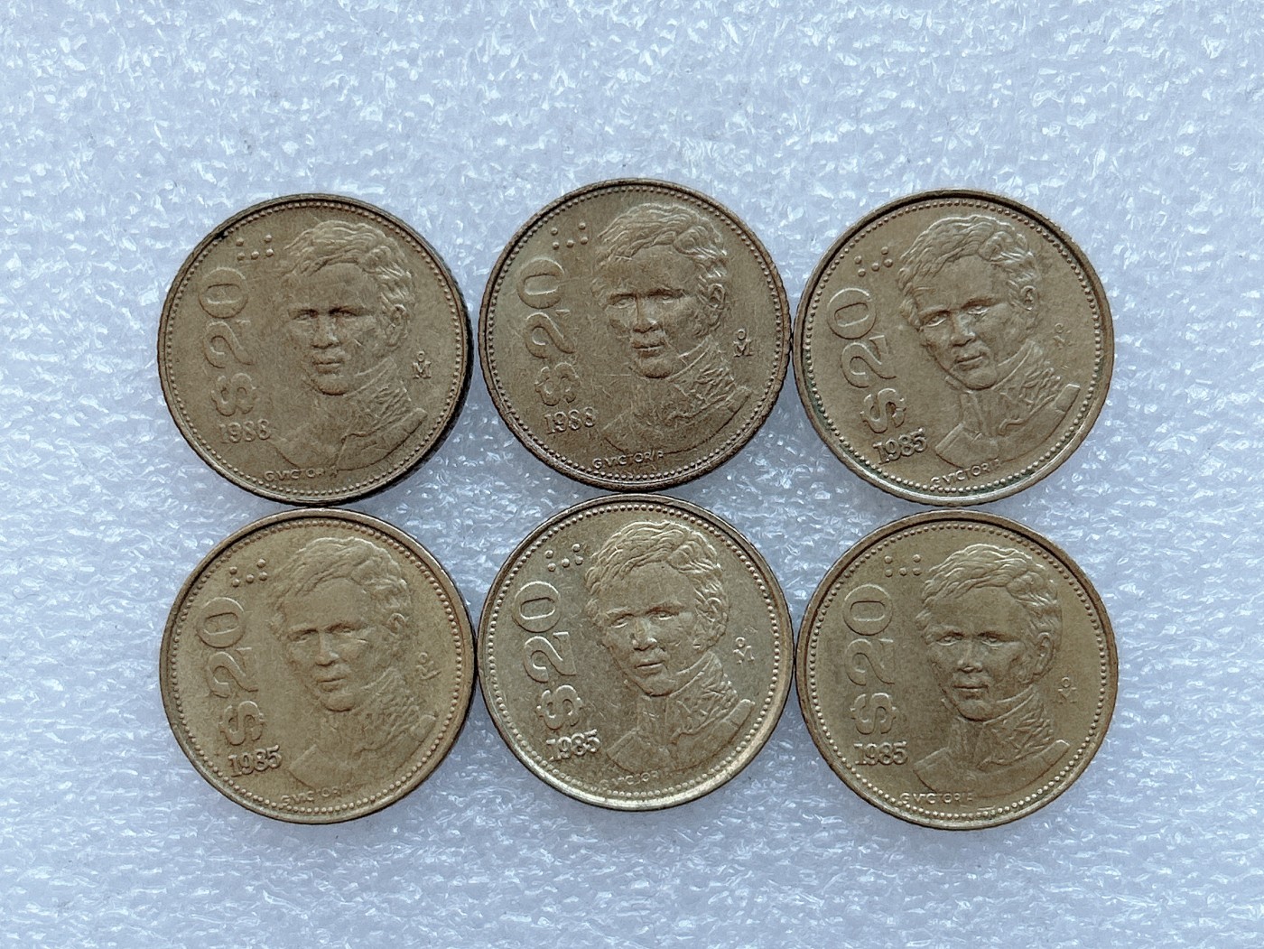 海外回流1元起拍小铺 各国钱币散币场 第1期 墨西哥80年代20比索纪念币