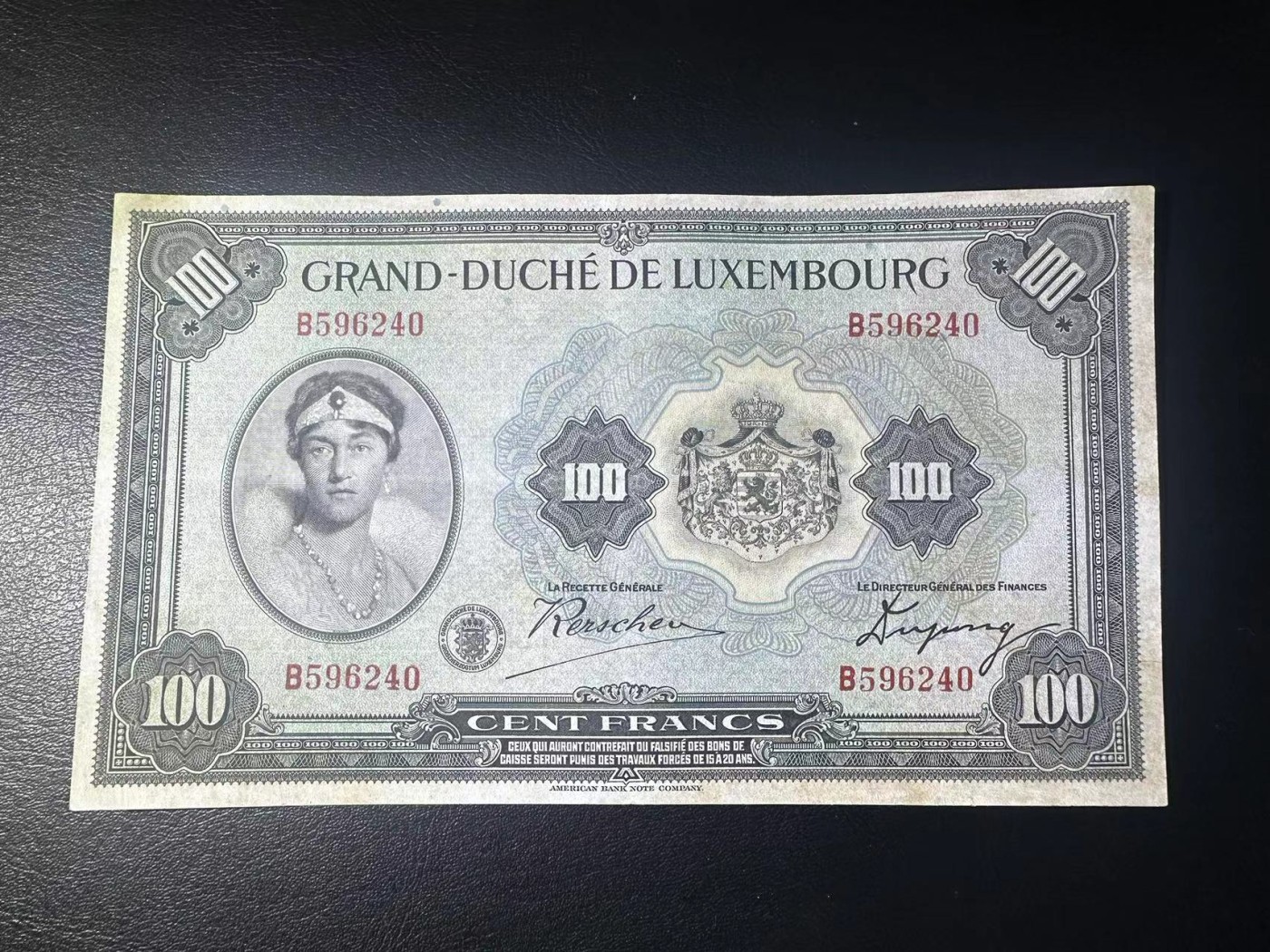 【Blue Auction】✨世界纸币精拍第380期【精】 卢森堡 1944年100法郎 女大公 背面大场景 大票幅 XF品相 