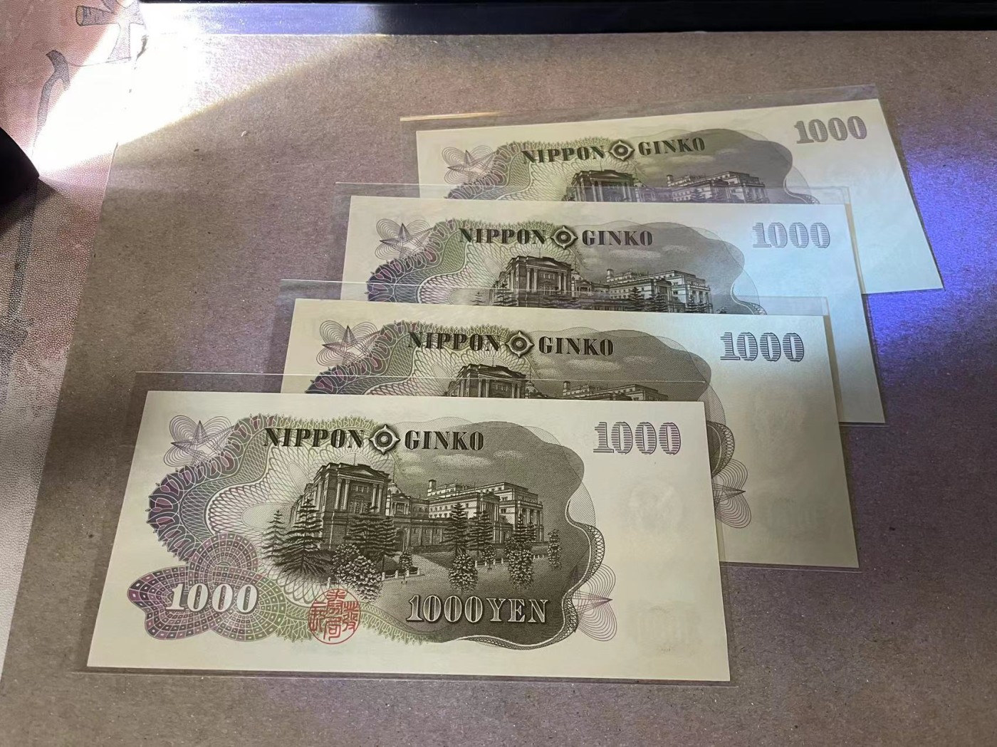 【Blue Auction】✨世界纸币精拍第380期【精】 【一组4张】日本 1000日元 UNC/UNC-
