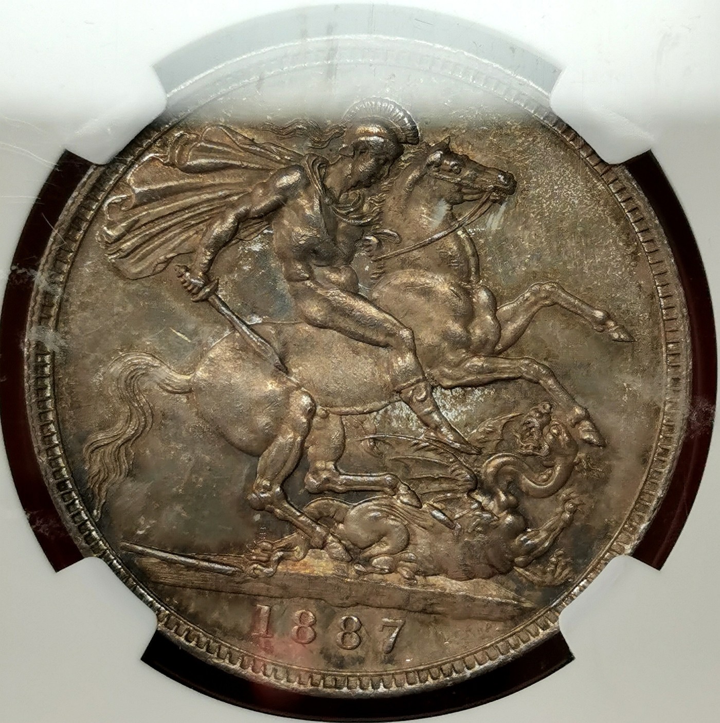 凡希社世界钱币微拍第二百五十期 1887英国老维高冠马剑大银NGC-MS63灰彩底板一流！