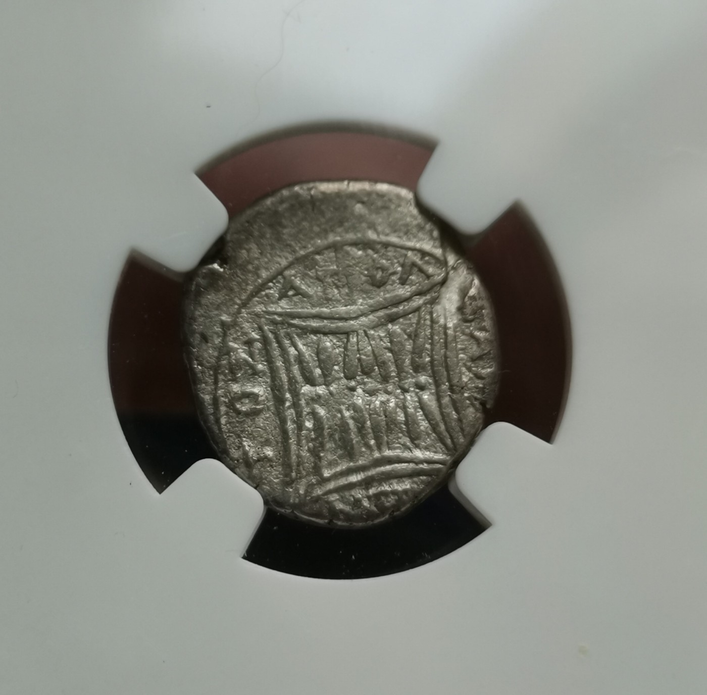 瓶子🏺第113期拍卖会  古希腊公元前230-前229年伊鲁雷亚-杜拉其翁“母牛和小牛”银币