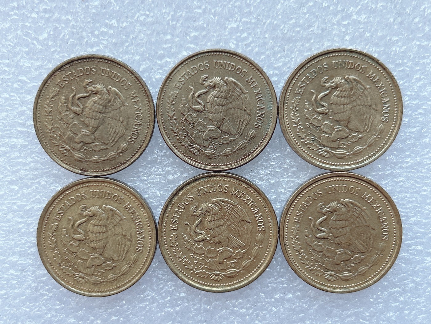 海外回流1元起拍小铺 各国钱币散币场 第1期 墨西哥80年代20比索纪念币