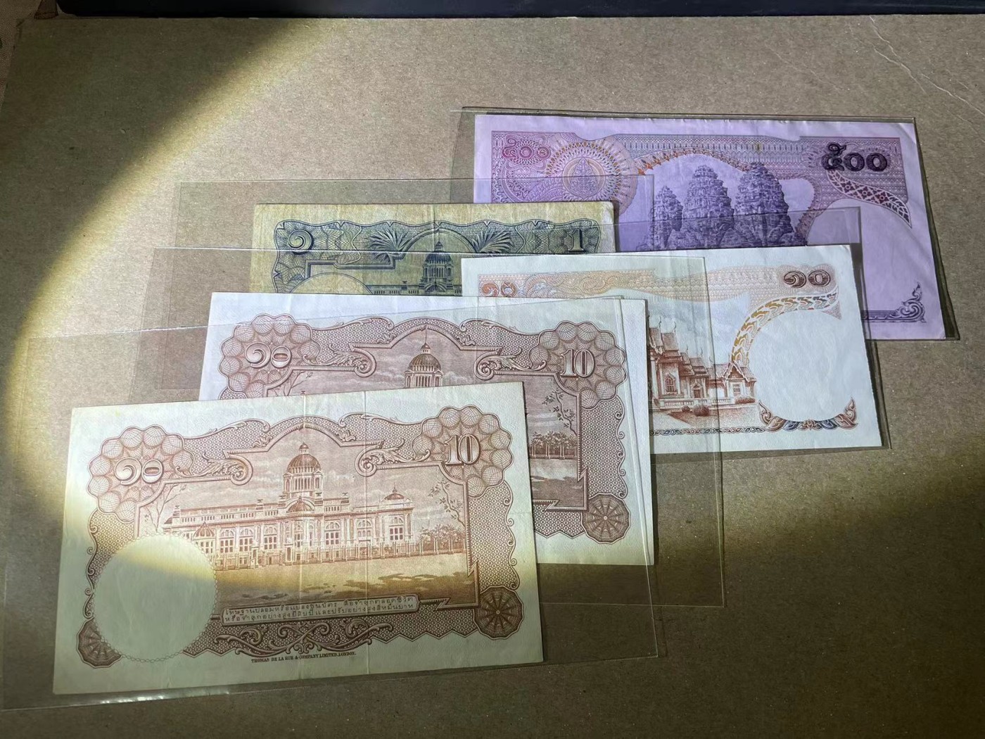 【Blue Auction】✨世界纸币精拍第380期【精】 【一组5张】泰国 5-500铢 品相如图