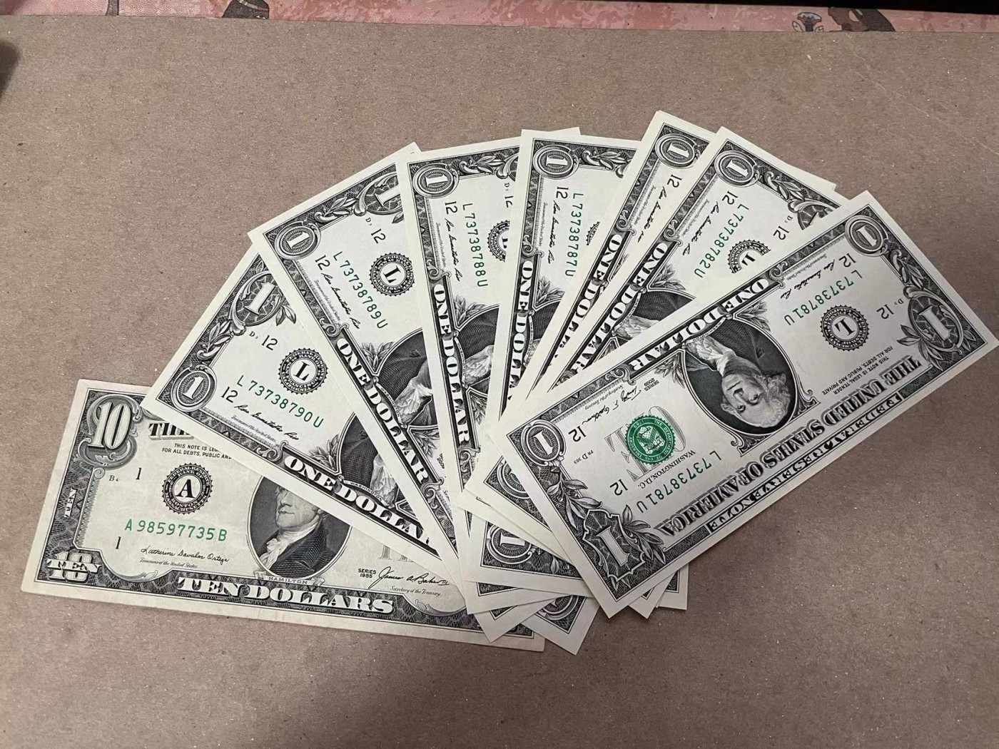 【Blue Auction】✨世界纸币精拍第380期【精】 【一组11张】美国2009年1美元10连号 全新UNC& 10美金小头流通品相