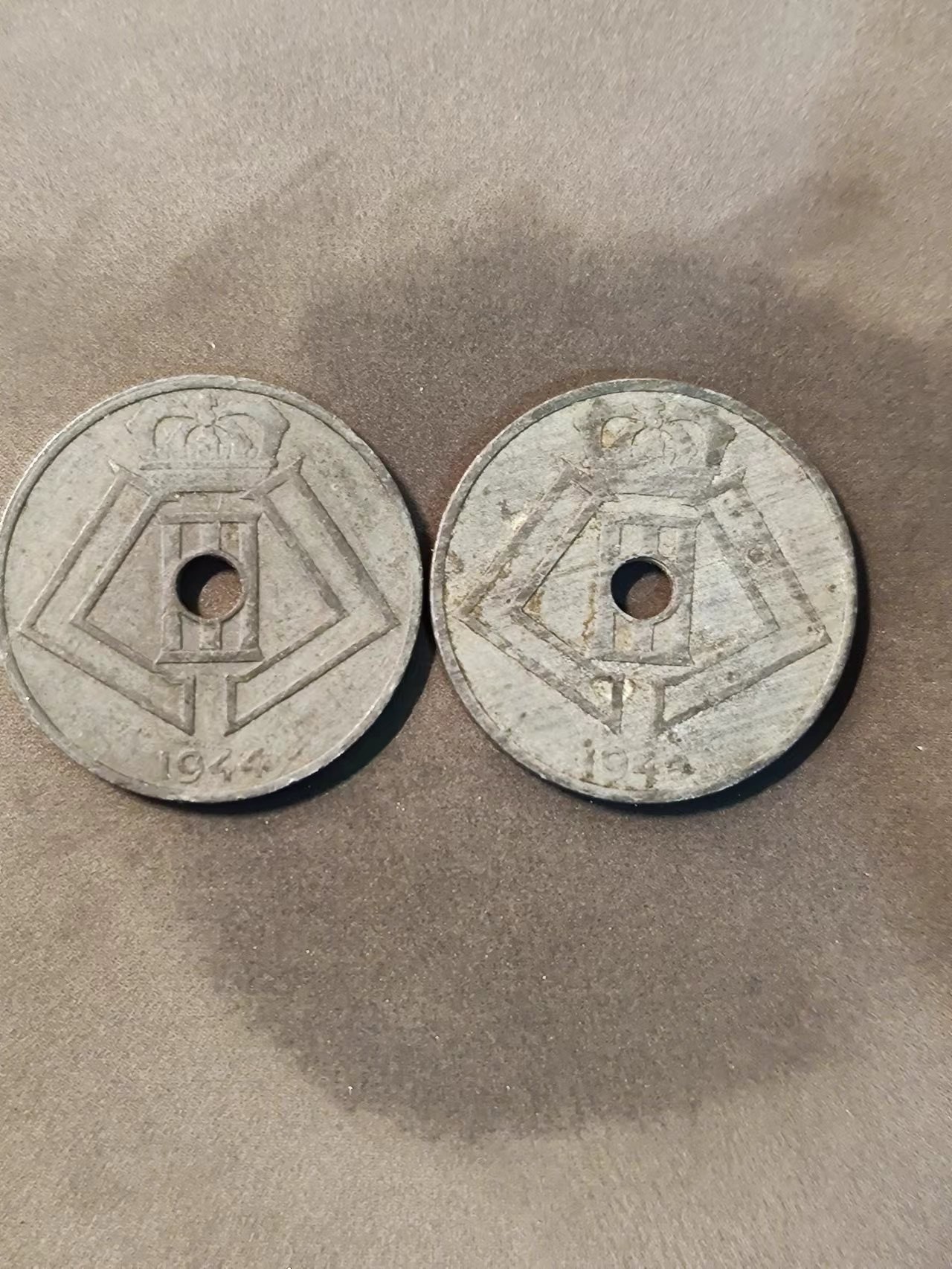 FCO-3-散币 比利时二战1944/1942年25分铅锌币2枚