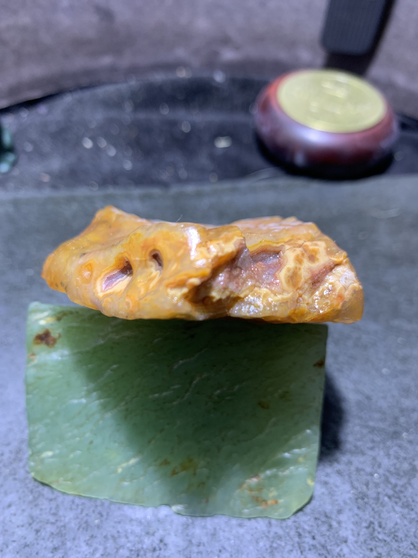 放福利！精美天然高玉化冰皮阿拉善玛瑙原石一颗