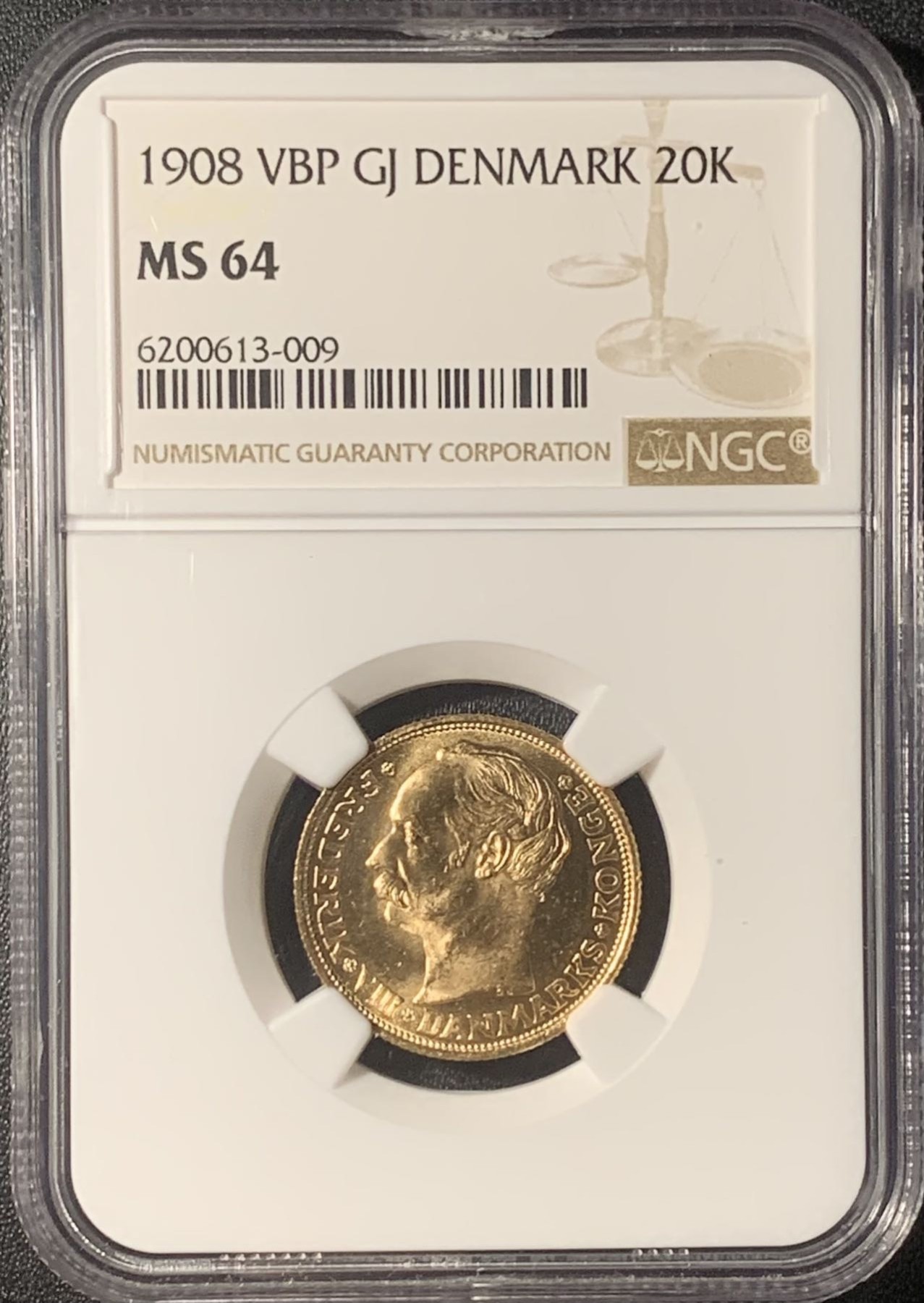 紫瑗钱币——第317期拍卖 丹麦 1908年 弗里德里克八世 20克朗  8.96克 金币 NGC MS64