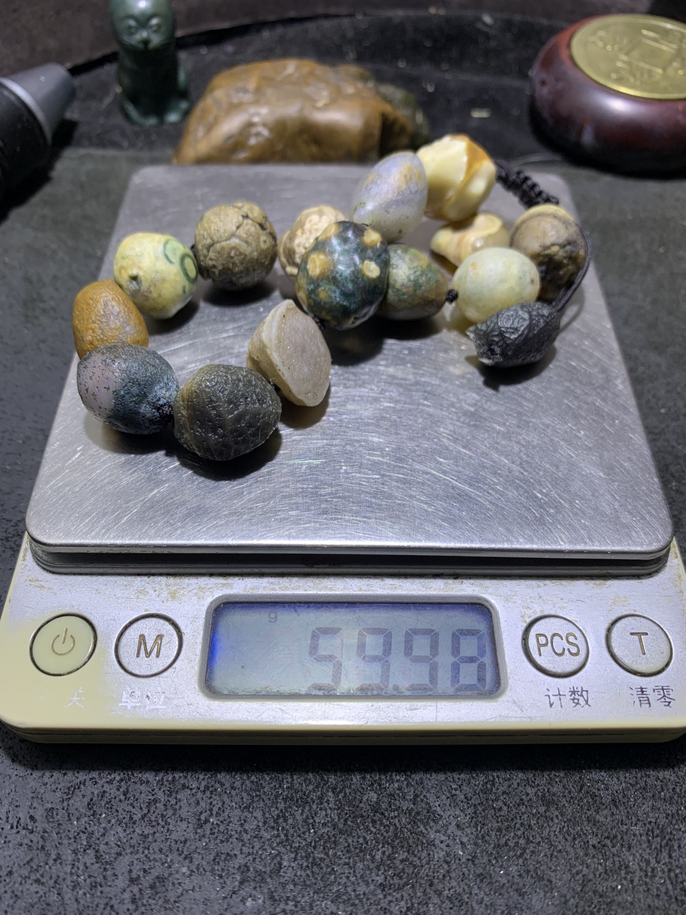 精美外蒙眼石手工编织手串一条