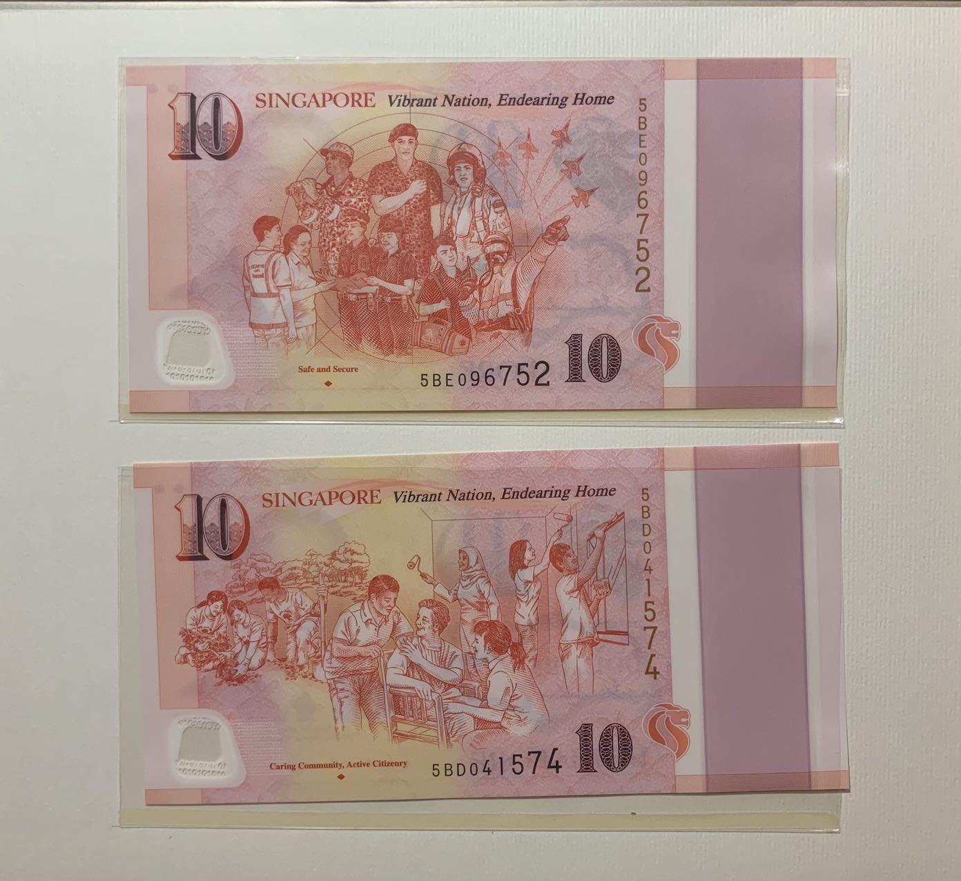 紫瑗钱币——第318期拍卖—纸币场 新加坡 2015年 建国50周年 纪念钞 一套6枚 共100新币 原册 UNC