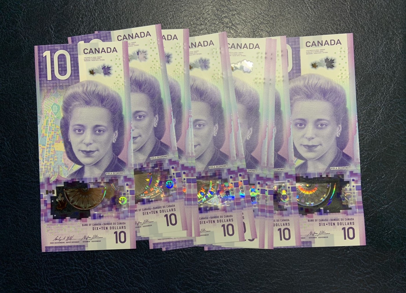 收藏联盟Quantum Auction 第297期拍卖  加拿大2018年10元十张 品相全新UNC 获奖作品 9张都是号码无4