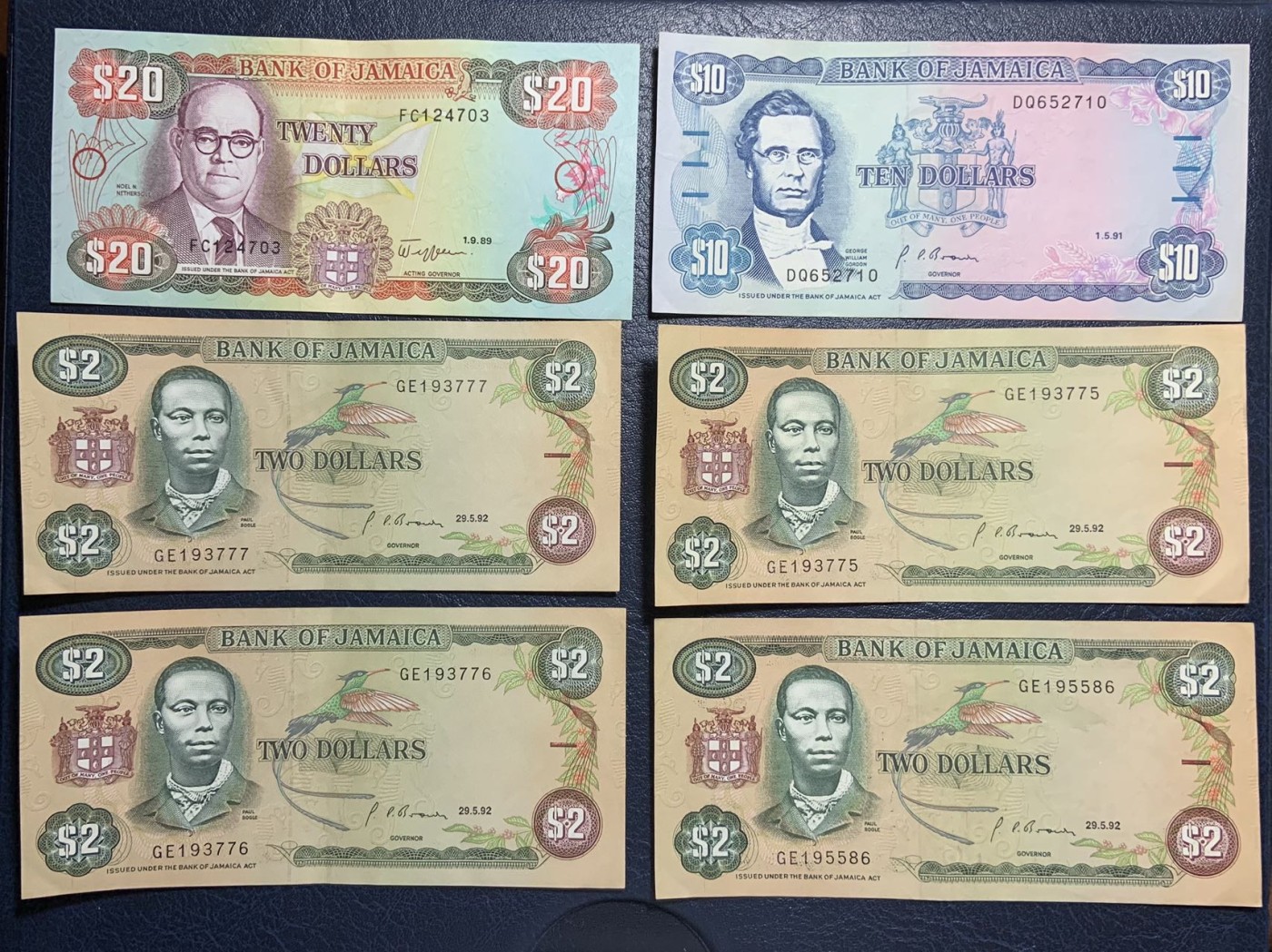 收藏联盟Quantum Auction 第297期拍卖  牙买加1989-92年2元4张和20元50元各一张 品相如图