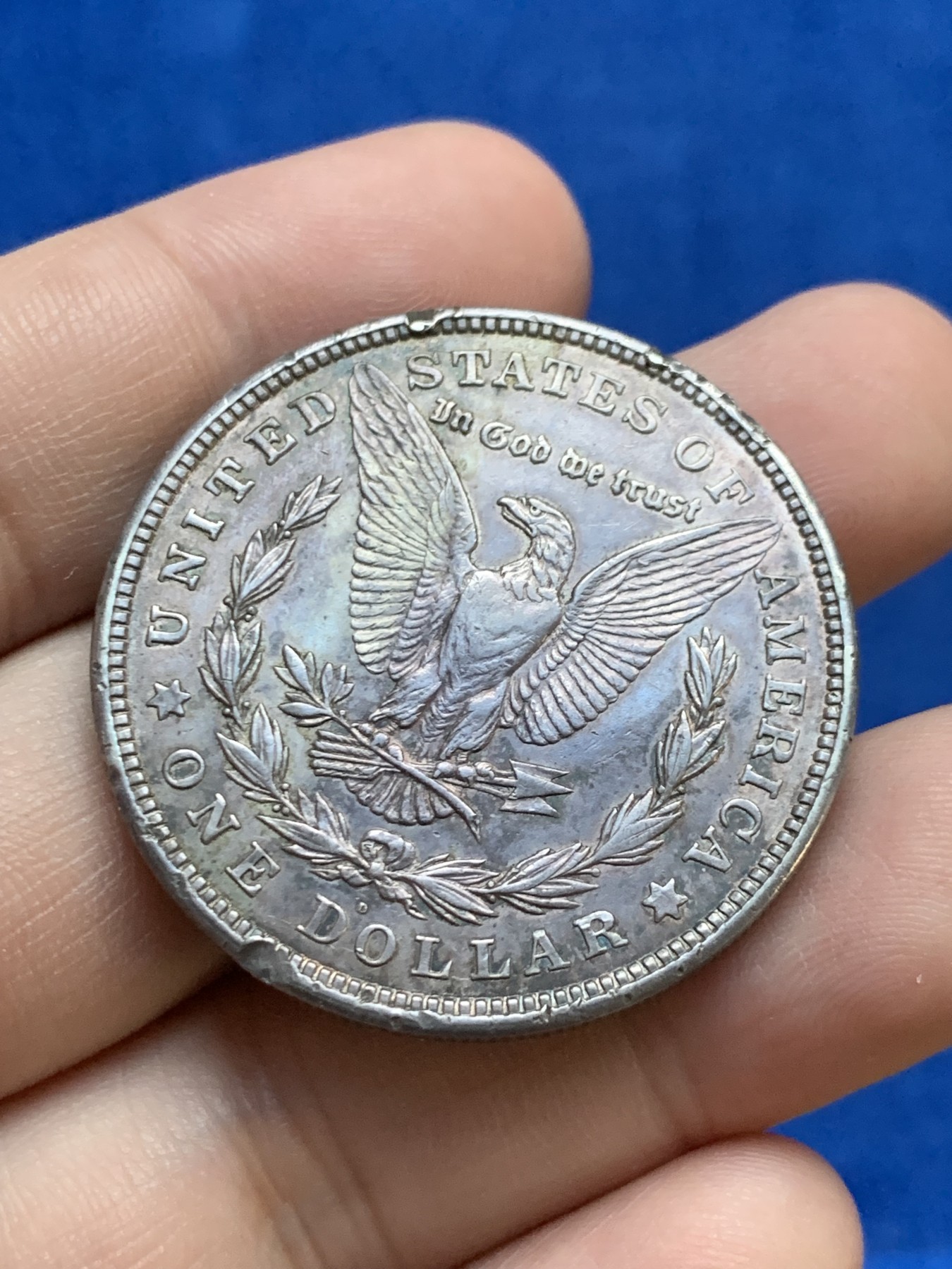 《竞宝斋》第207场-周日，周一 2场 (全场包邮) 美国1921年摩根大银币 细节如图 看边轻微不平