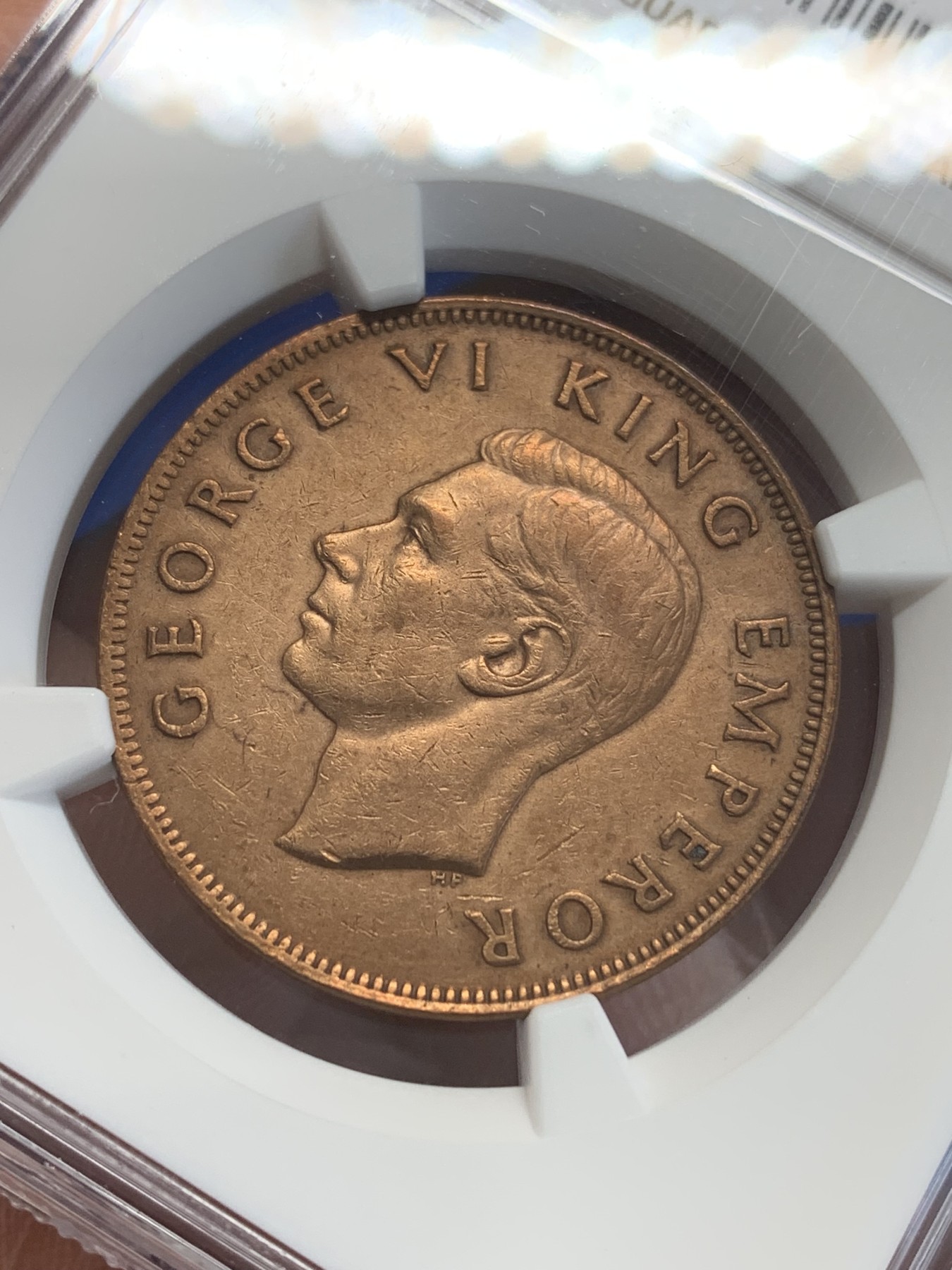 《竞宝斋》第207场-周日，周一 2场 (全场包邮) NGC AUD 新西兰1944年1便士铜币