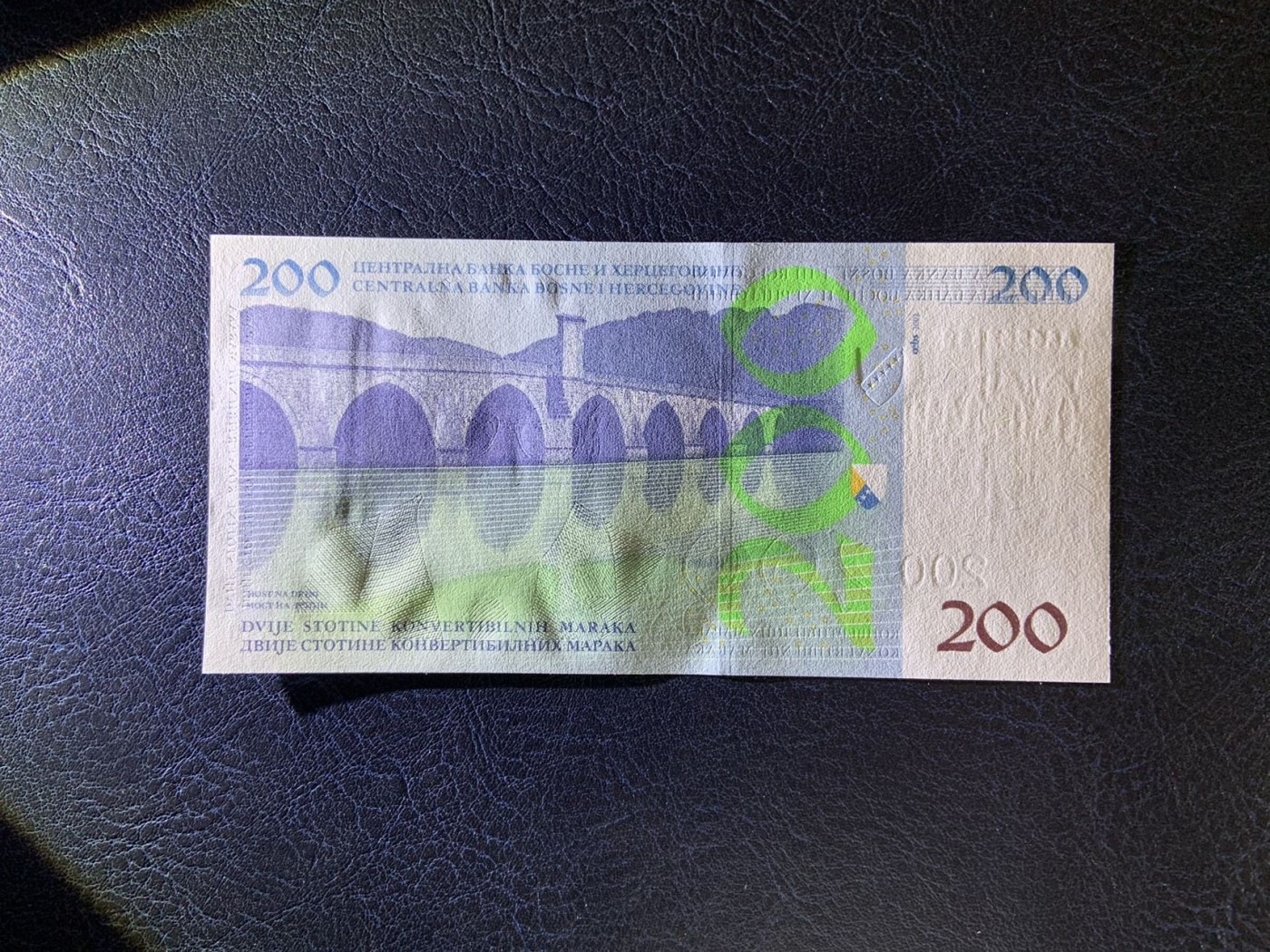 收藏联盟Quantum Auction 第297期拍卖  波黑2002年200马克 品相全新UNC 首发AA冠 世界文化遗产-索科罗维奇大桥