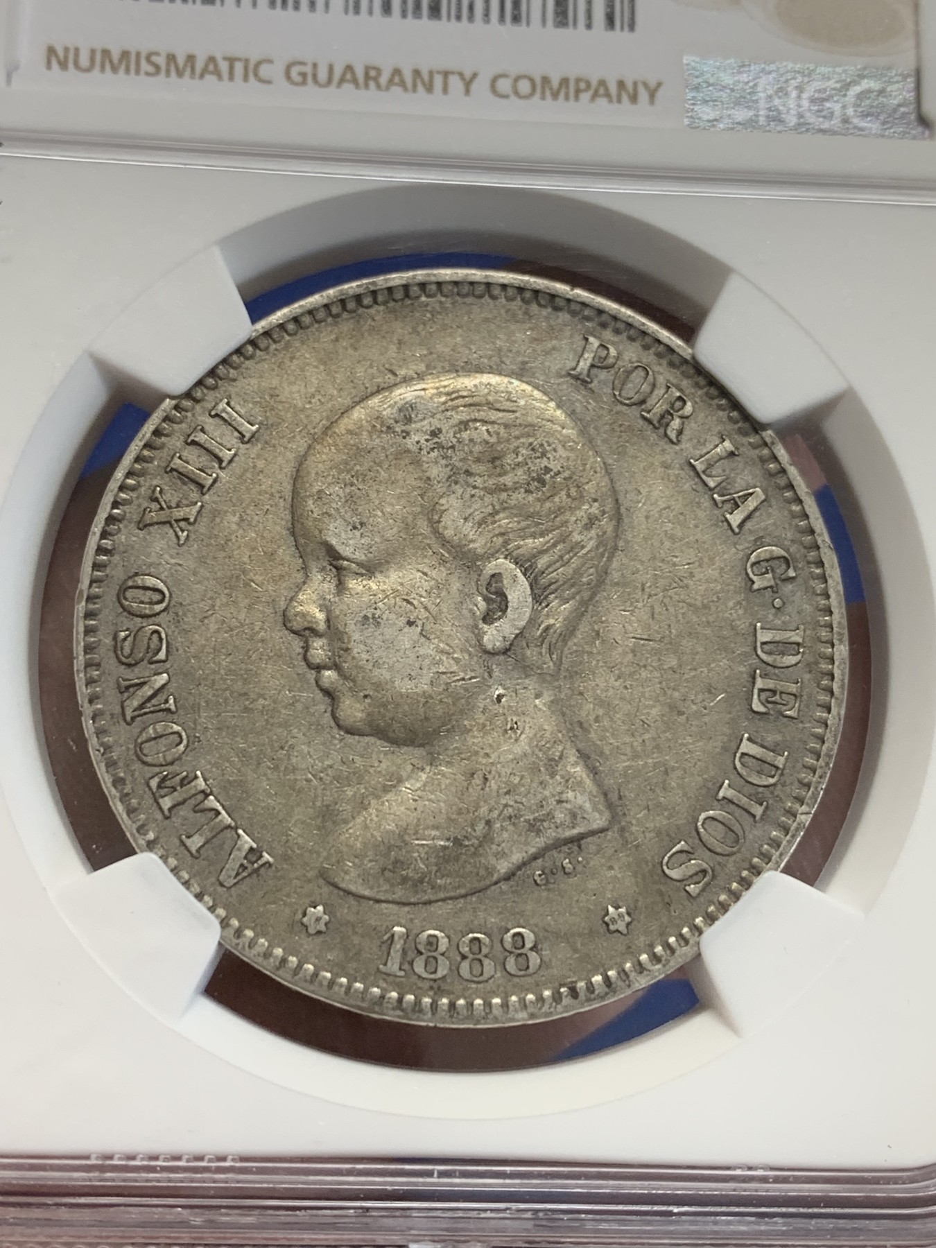 《竞宝斋》第207场-周日，周一 2场 (全场包邮) NGC-VF35 西班牙1888年 阿方索十三世 5比塞塔双柱大银币