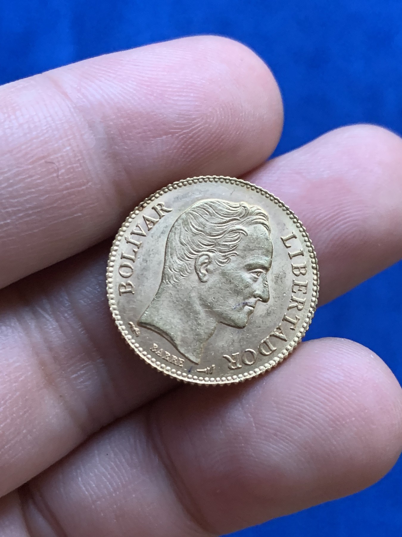 《竞宝斋》第207场-周日，周一 2场 (全场包邮) 委内瑞拉1912年20玻利瓦尔金币 6.45克 早期南美金币难得