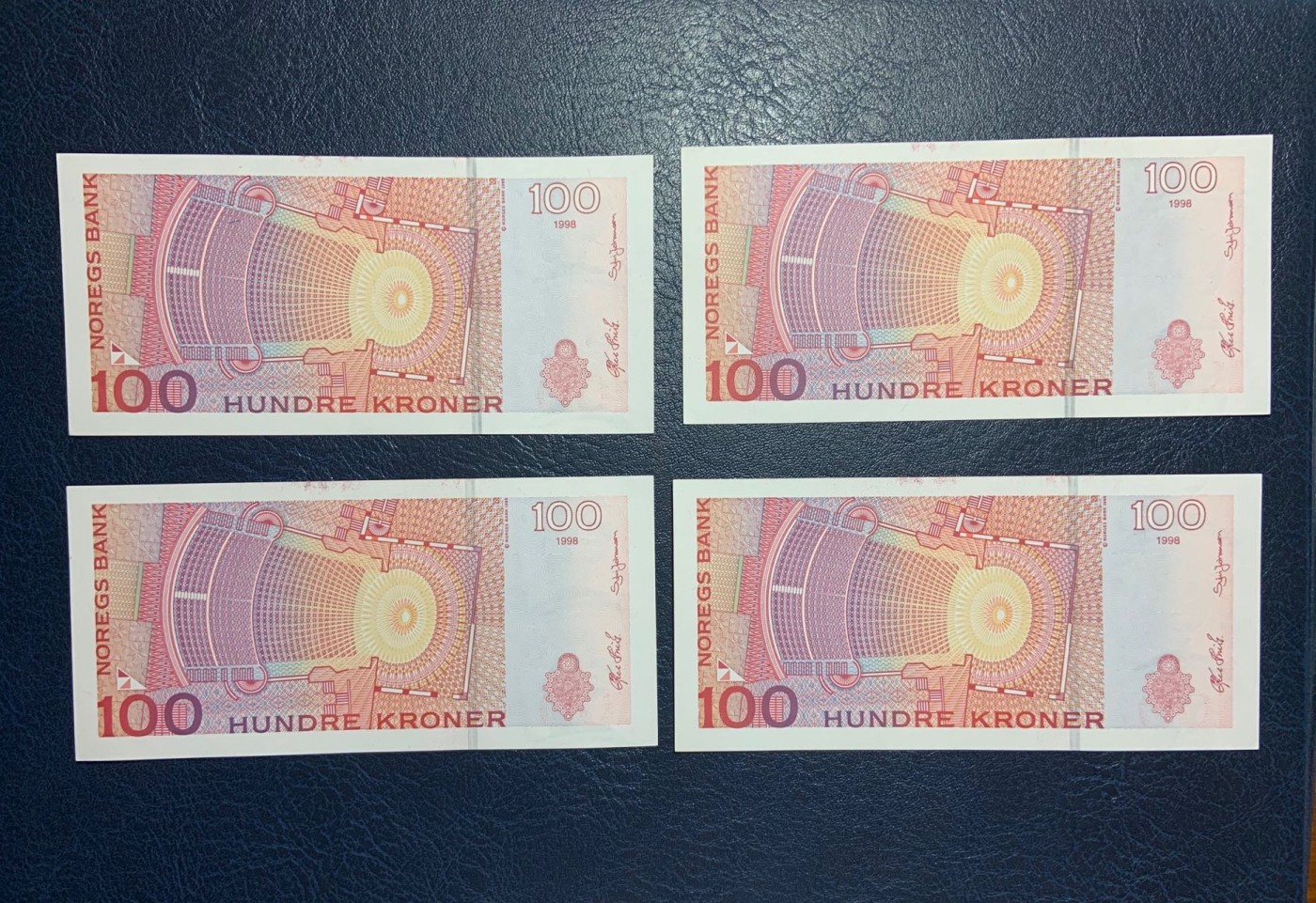 收藏联盟Quantum Auction 第297期拍卖  挪威1998年100克朗4张 品相AU 