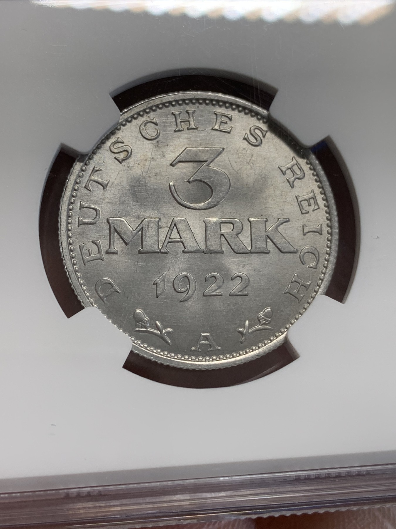 《竞宝斋》第207场-周日，周一 2场 (全场包邮) NGC-MS64 德国魏玛共和国1922年A厂3马克铝币