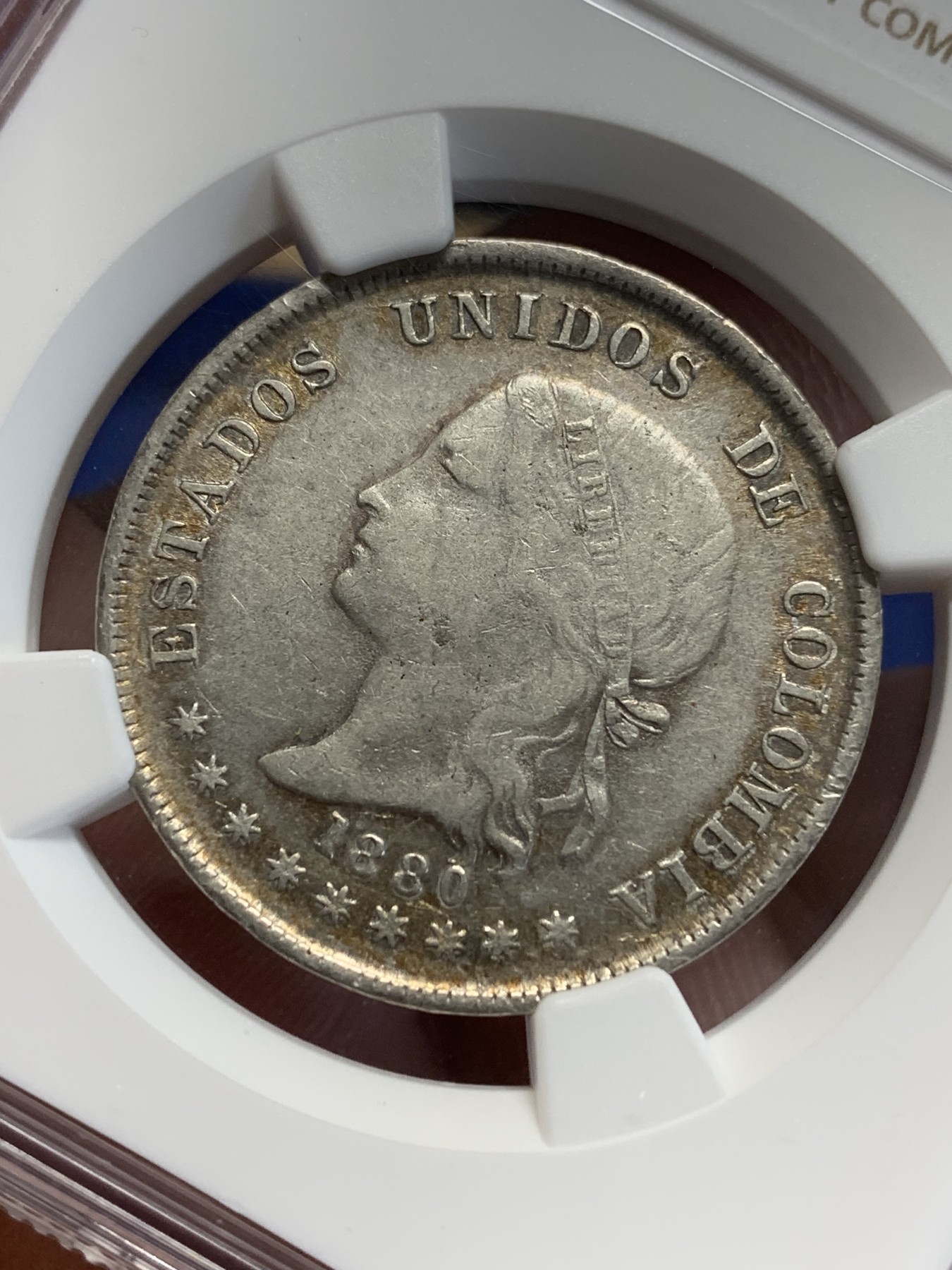 《竞宝斋》第207场-周日，周一 2场 (全场包邮) NGC XF45 1880年哥伦比亚50分银币 少见的品种有分不易