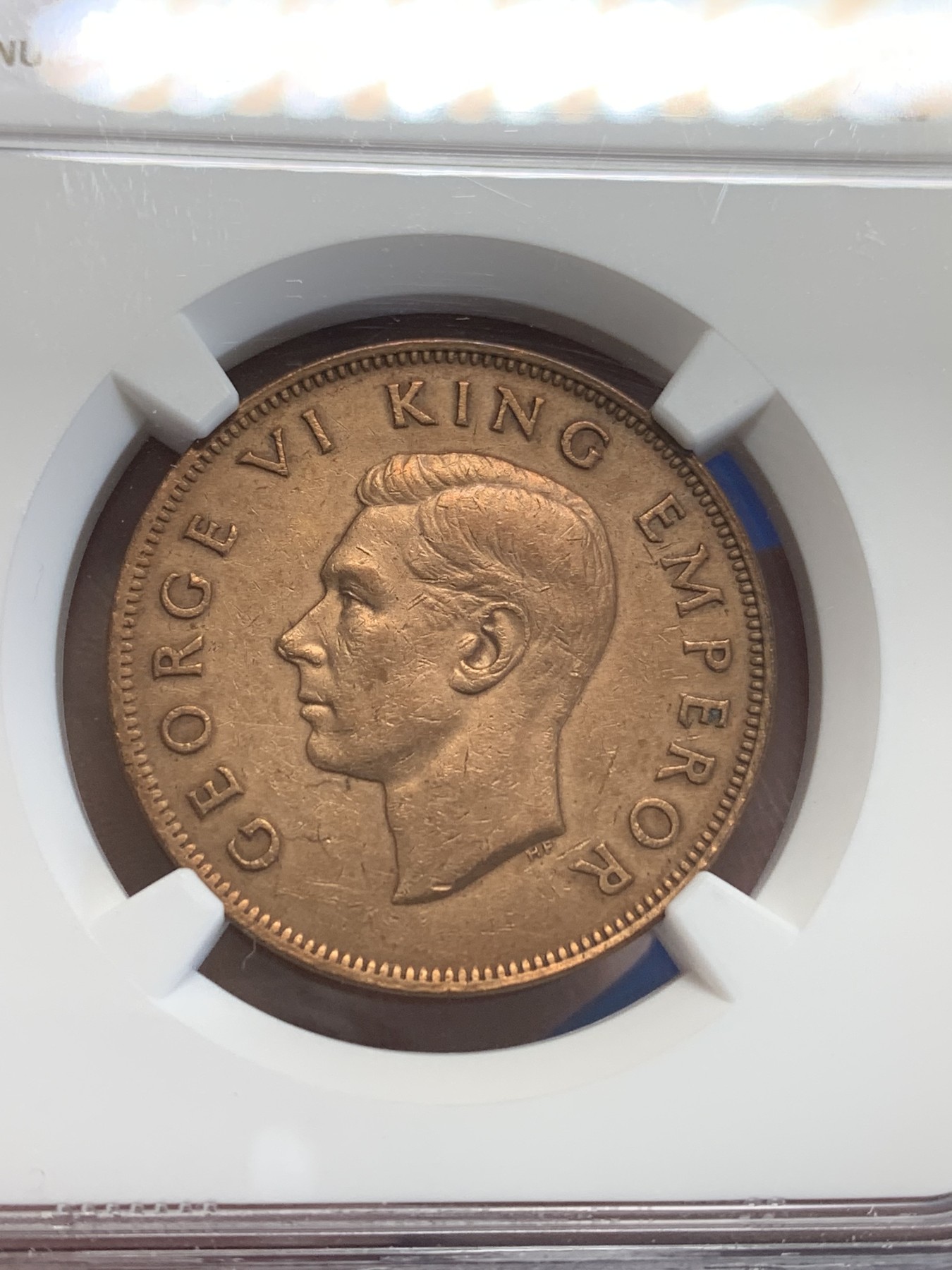 《竞宝斋》第207场-周日，周一 2场 (全场包邮) NGC AUD 新西兰1944年1便士铜币