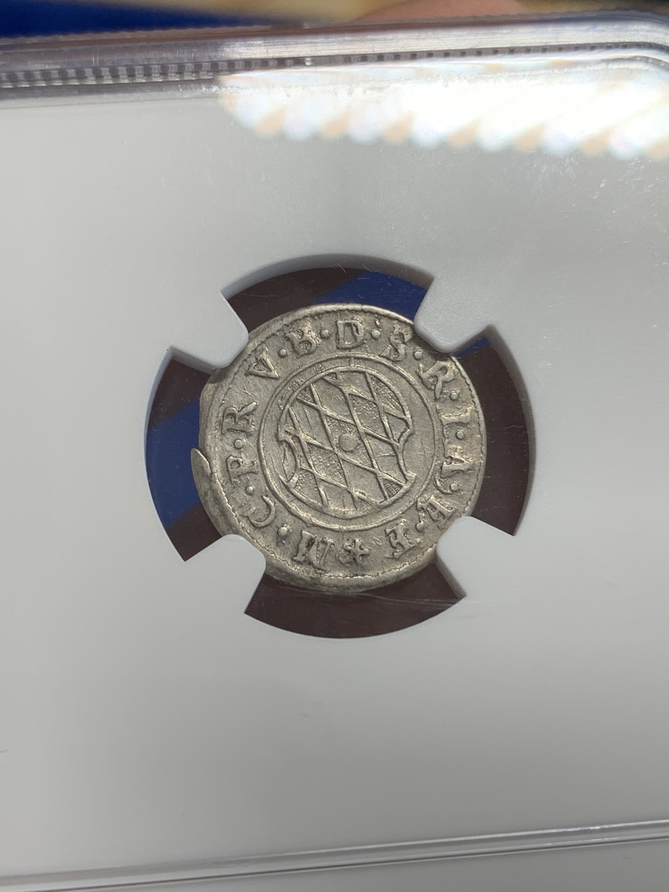 《竞宝斋》第207场-周日，周一 2场 (全场包邮) NGC AU55 德国1625年巴伐利亚2K小银辅币 将近400年 打制得非常好