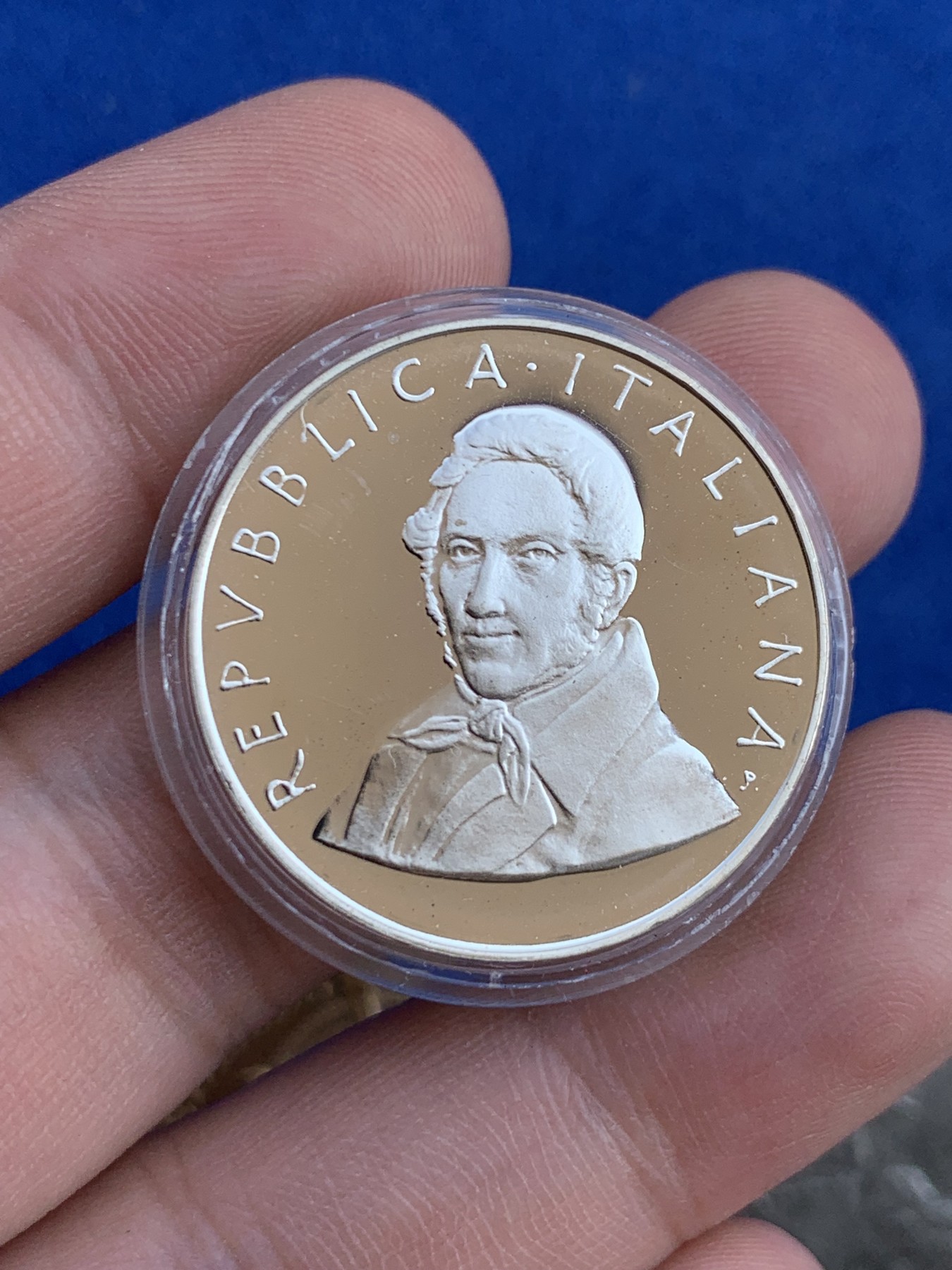 《竞宝斋》第207场-周日，周一 2场 (全场包邮) 1985年意大利精制500里拉银币