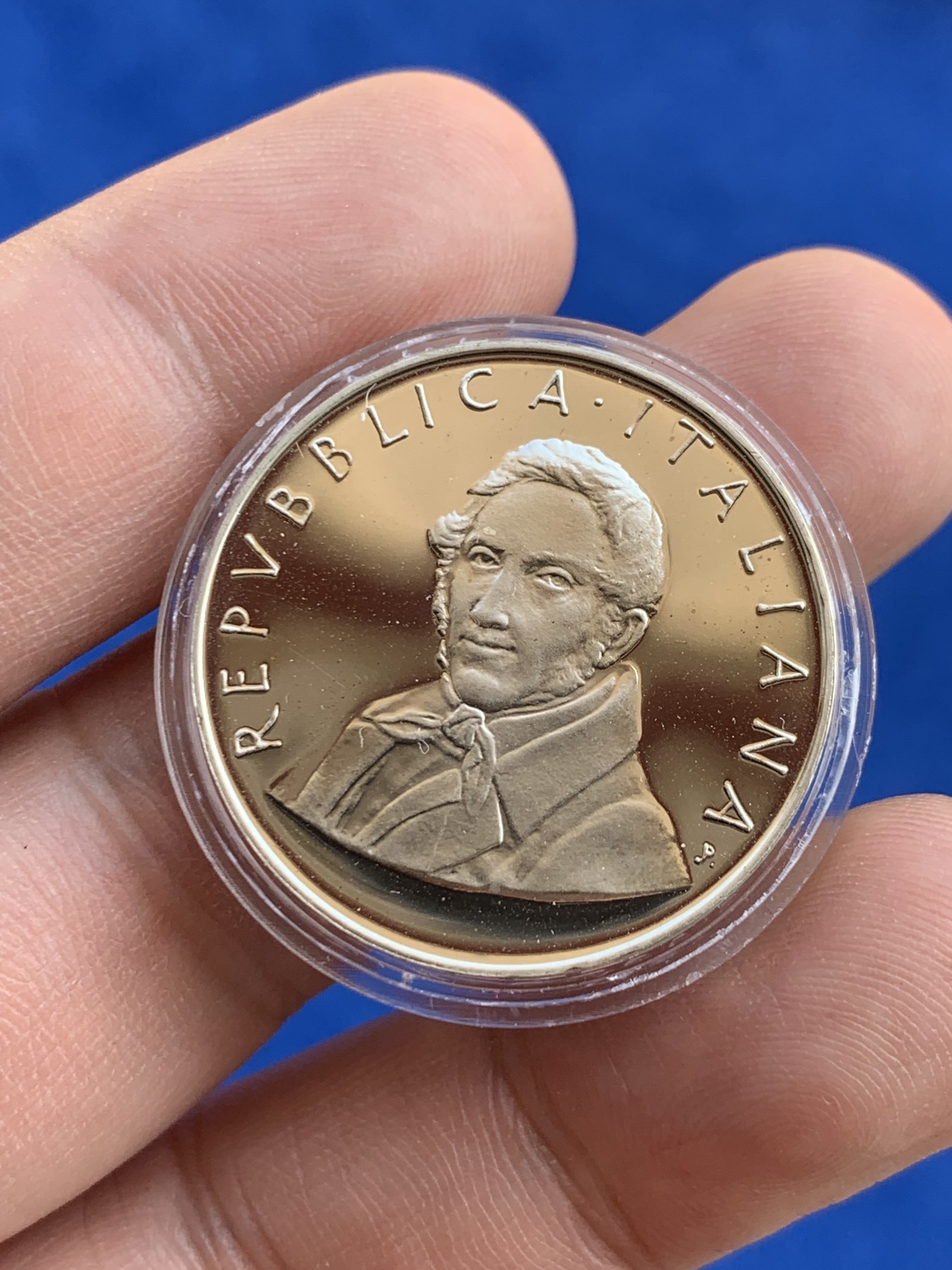 《竞宝斋》第207场-周日，周一 2场 (全场包邮) 1985年意大利精制500里拉银币