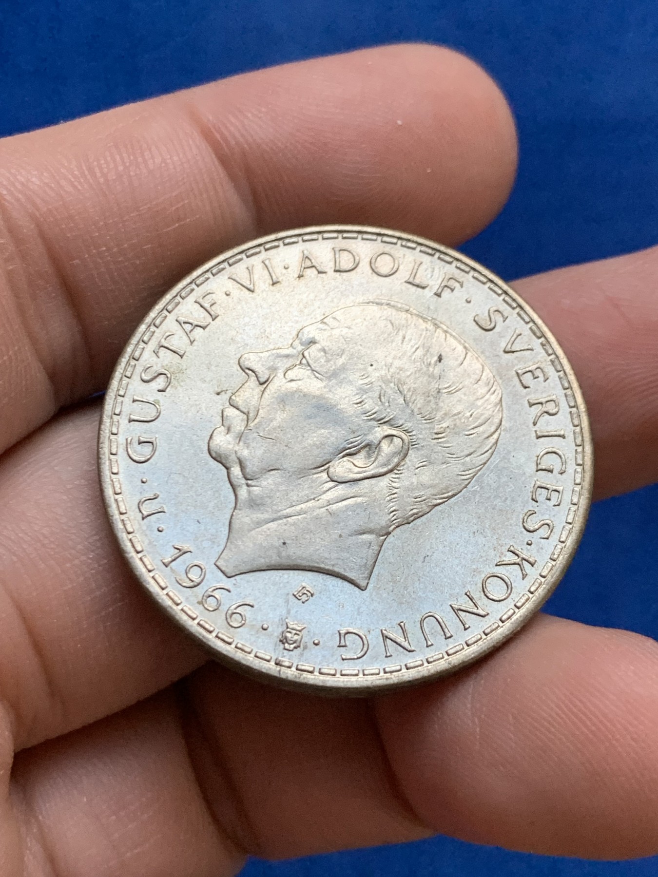 《竞宝斋》第207场-周日，周一 2场 (全场包邮) 瑞典1966年古斯塔夫六世5克朗银币